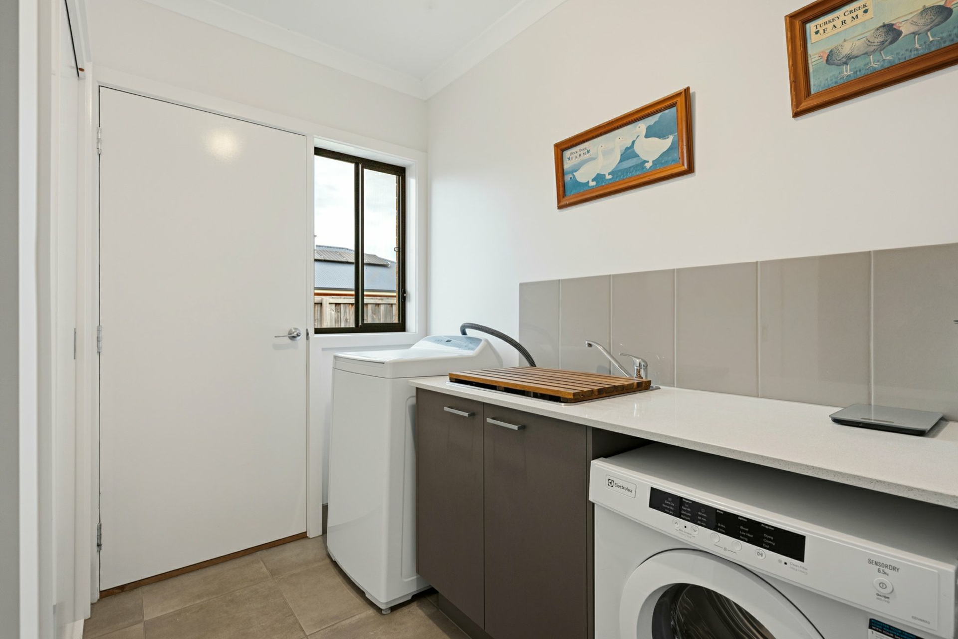 13 Seagreen Close — photo 12 of 21