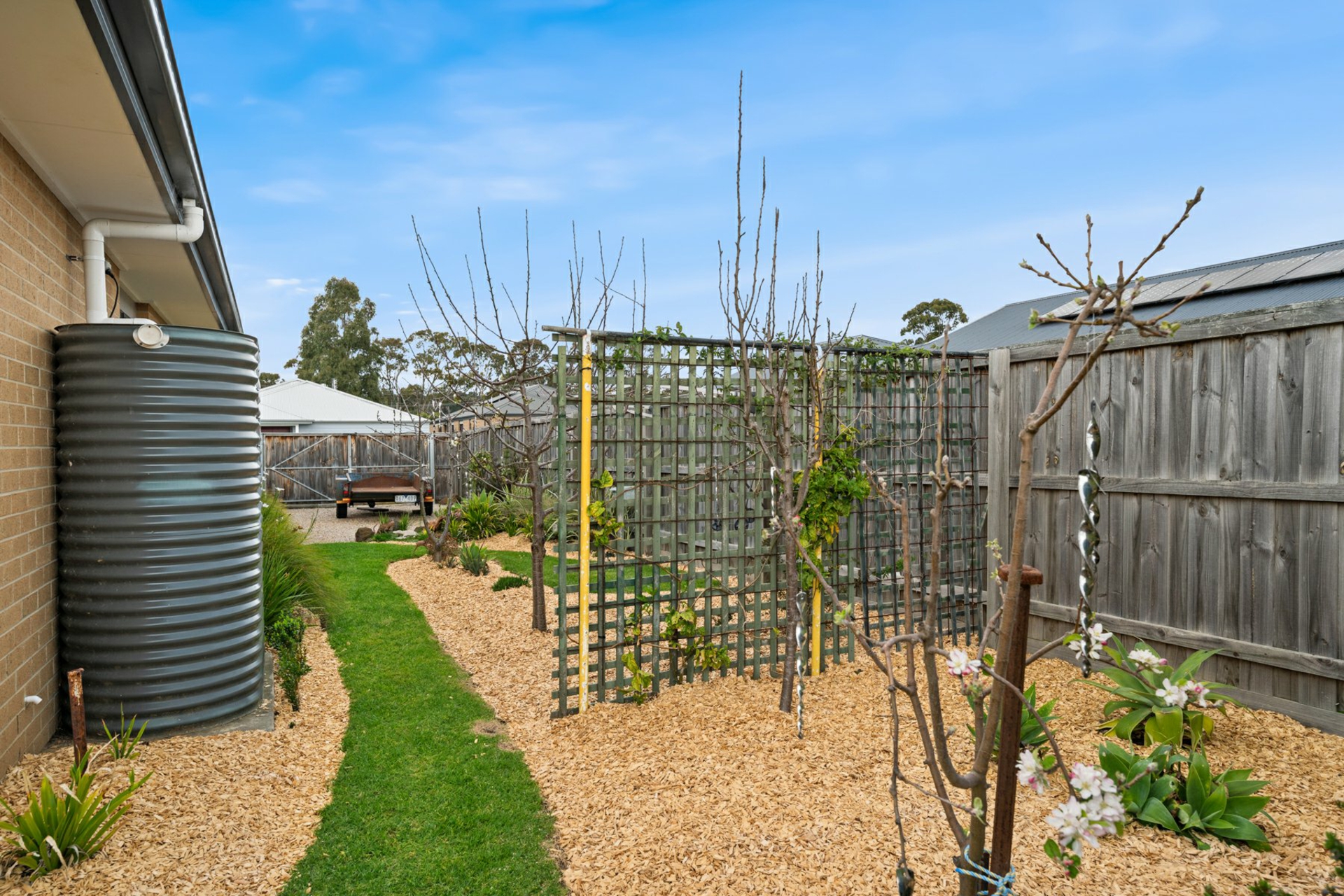13 Seagreen Close — photo 16 of 21