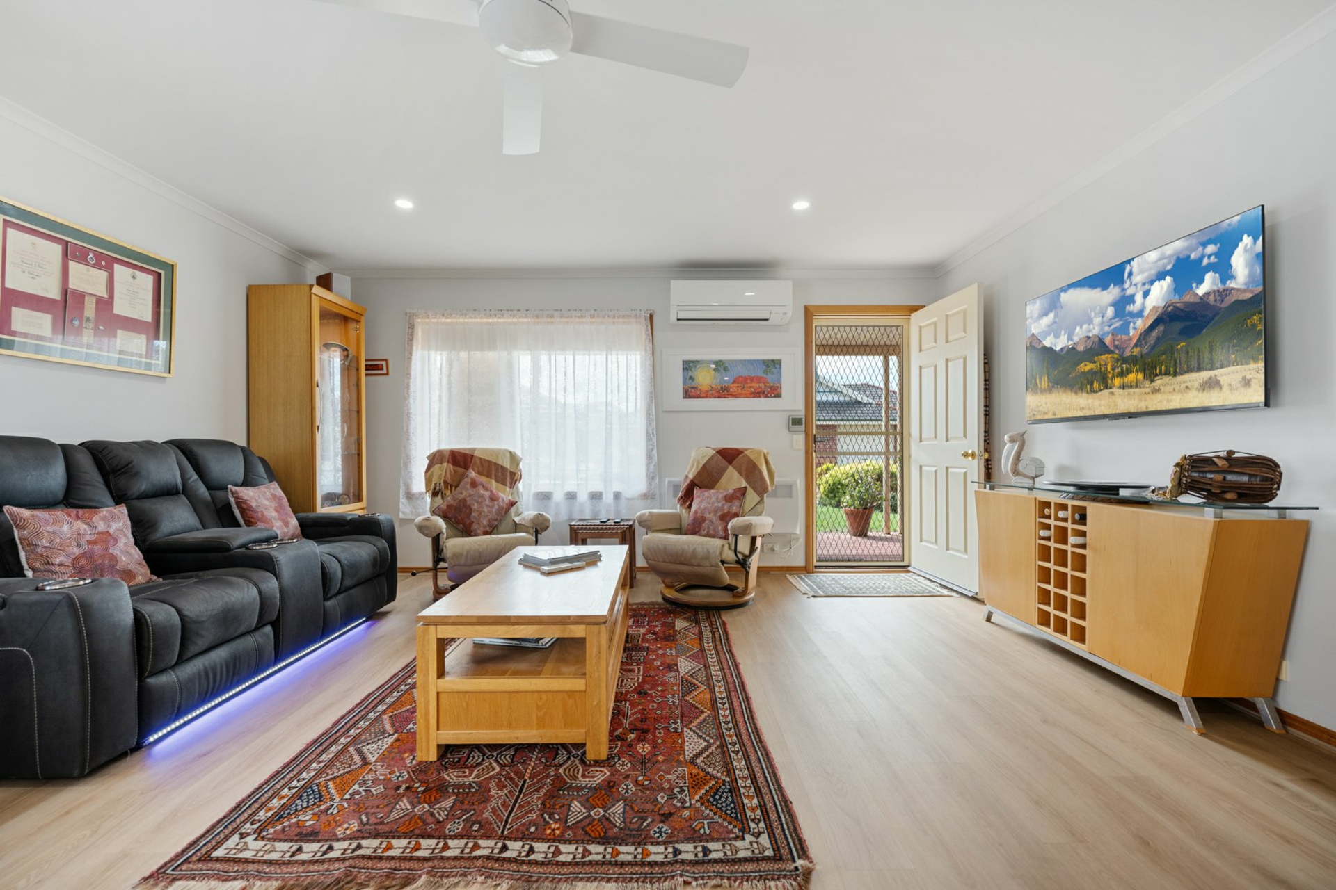 Unit 5/5 Canal Road — photo 3 of 17