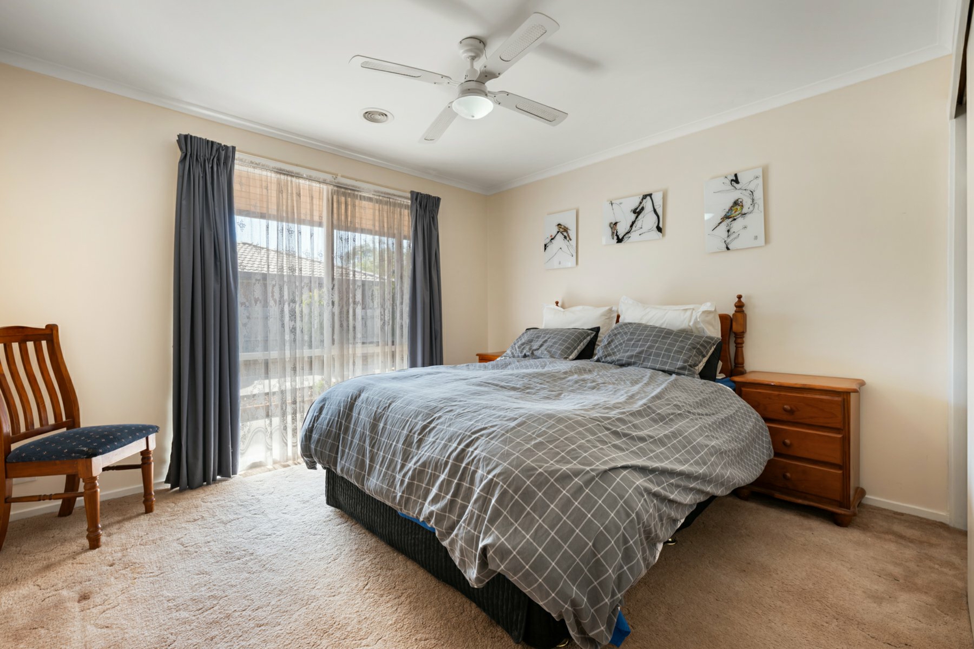 21 Waratah Avenue — photo 8 of 16