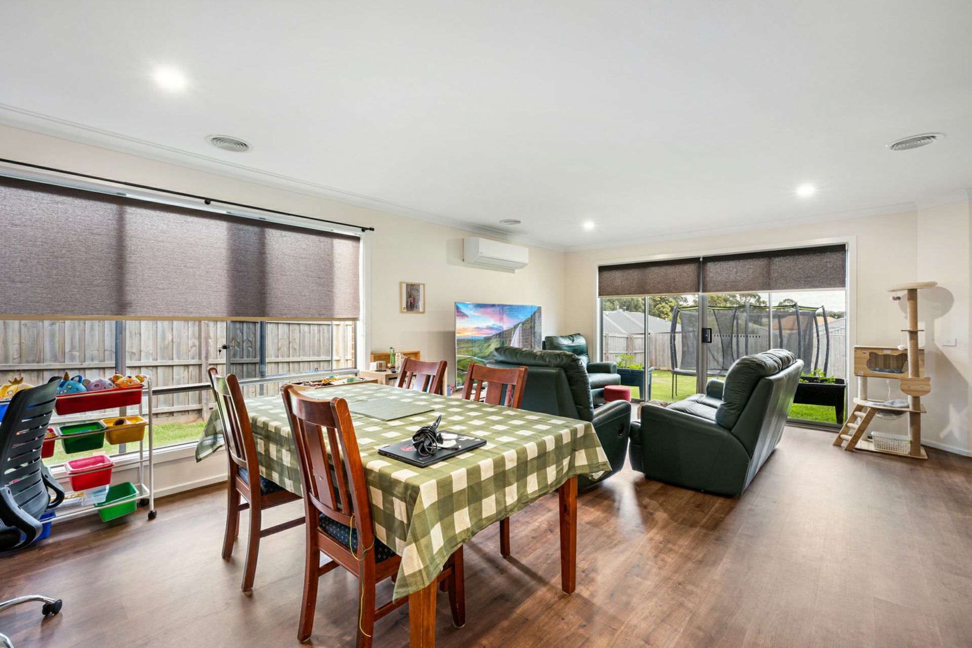 17 Cardinal Drive — photo 5 of 15