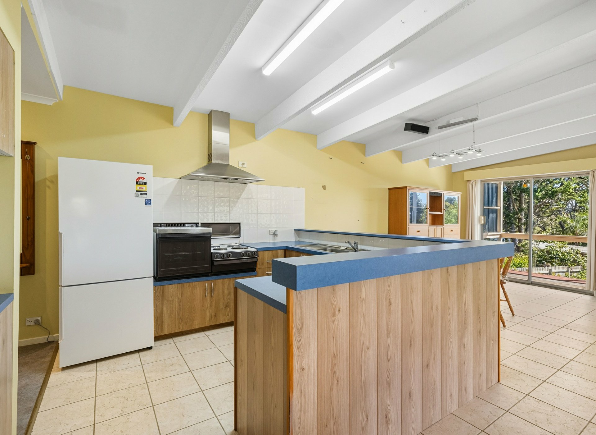 6 Hoskin Street — photo 3 of 18