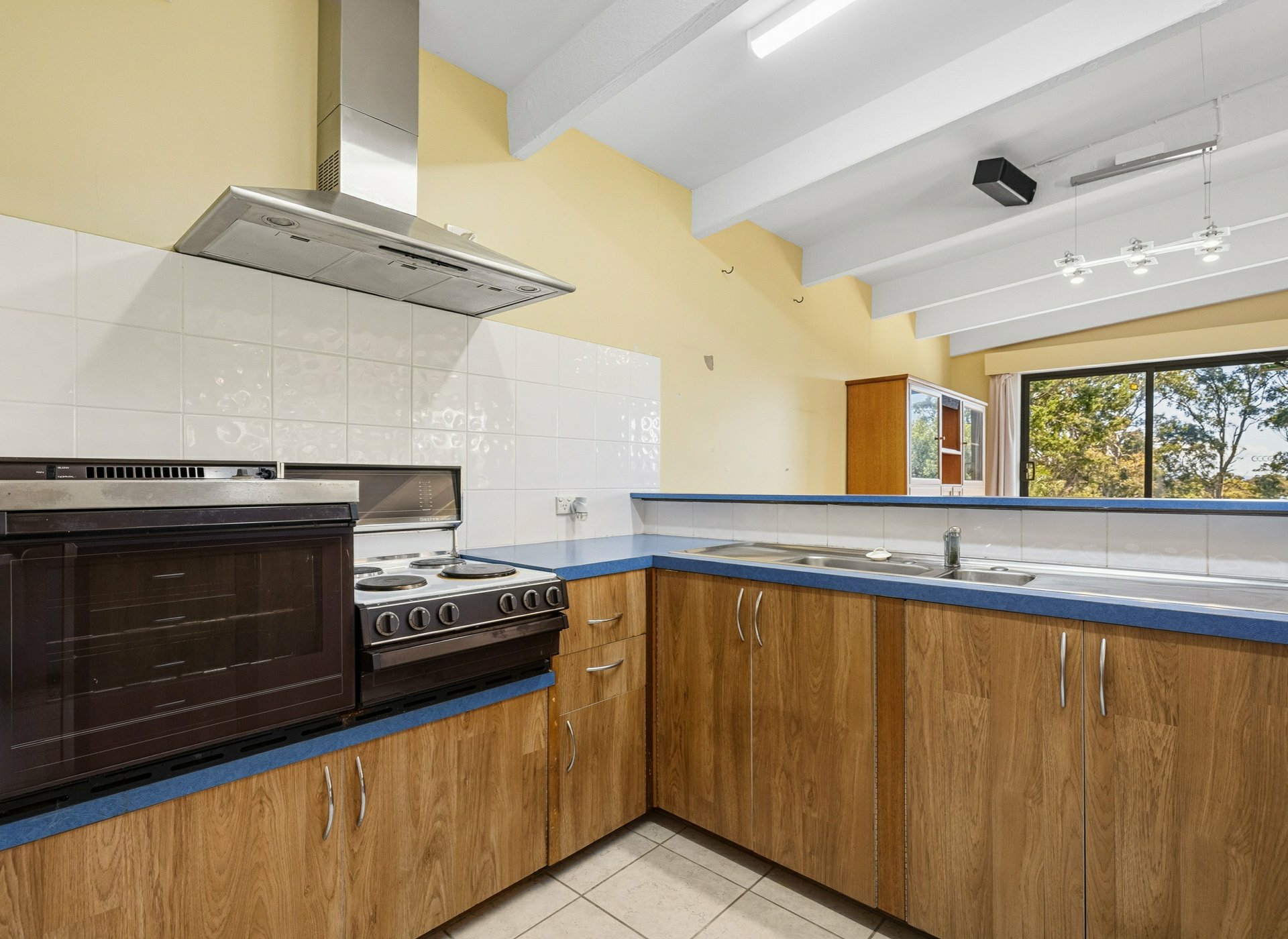 6 Hoskin Street — photo 7 of 18