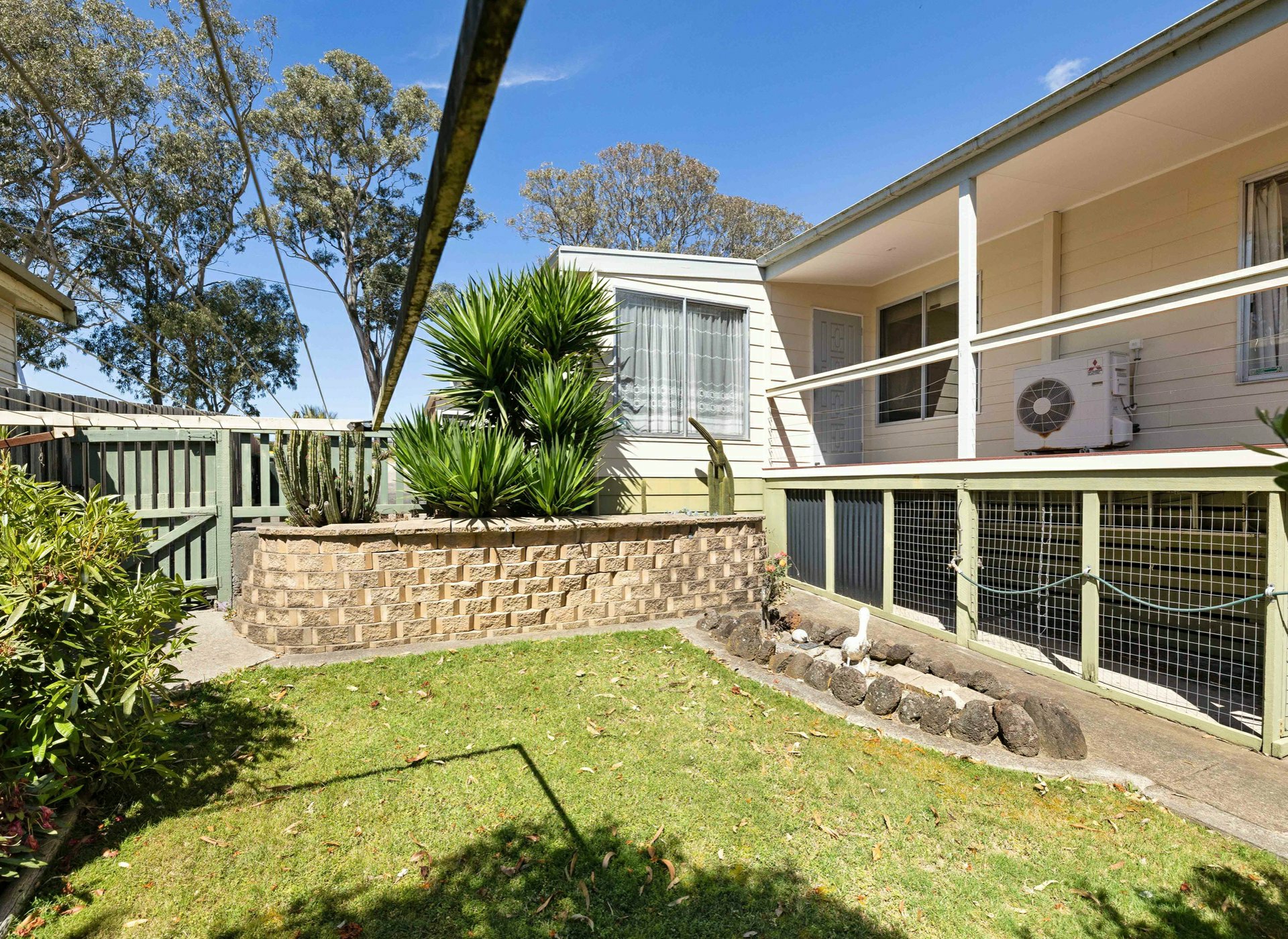 6 Hoskin Street — photo 17 of 18