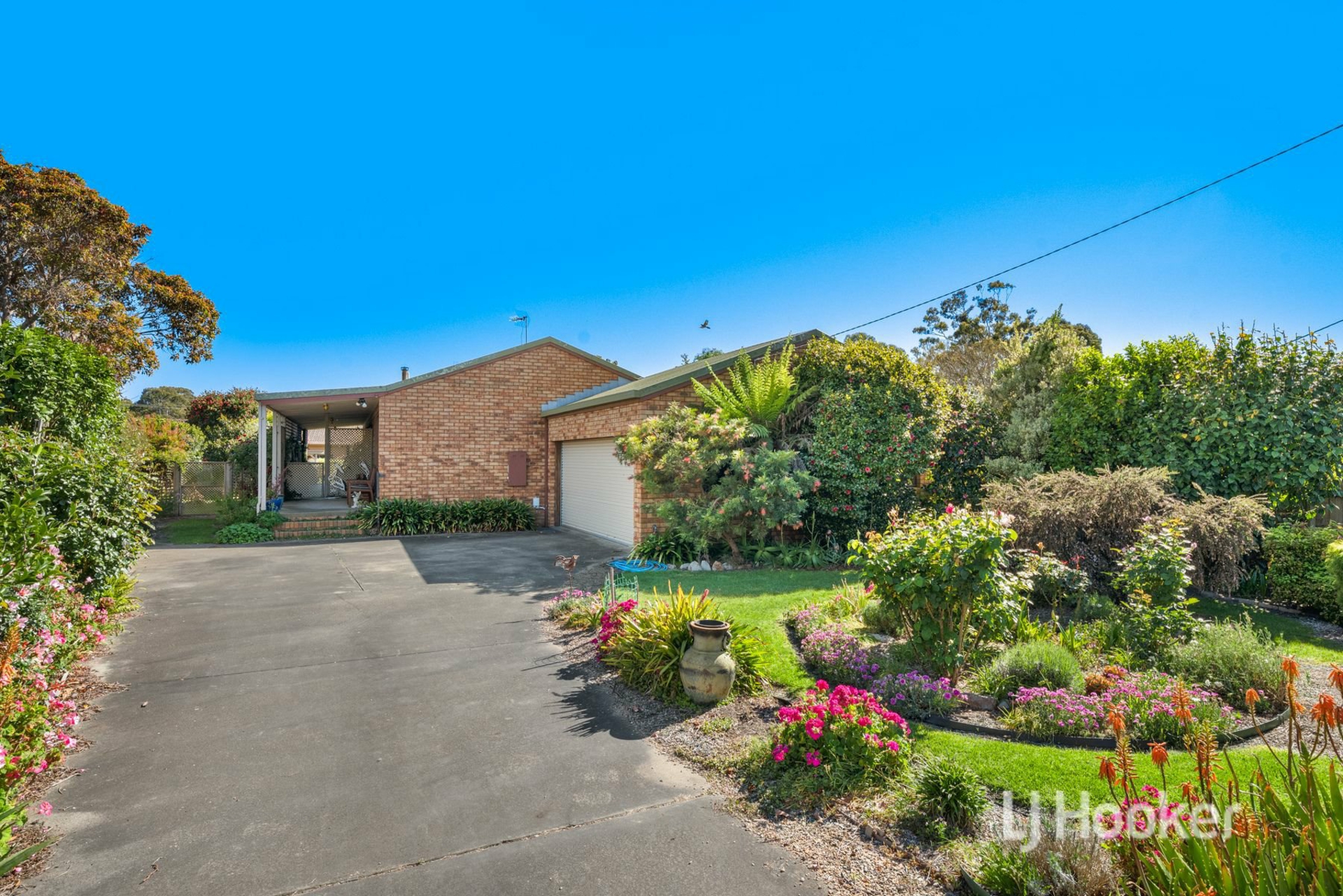 18 Rex Street — photo from LJ Hooker Paynesville | Lakes Entrance | Metung