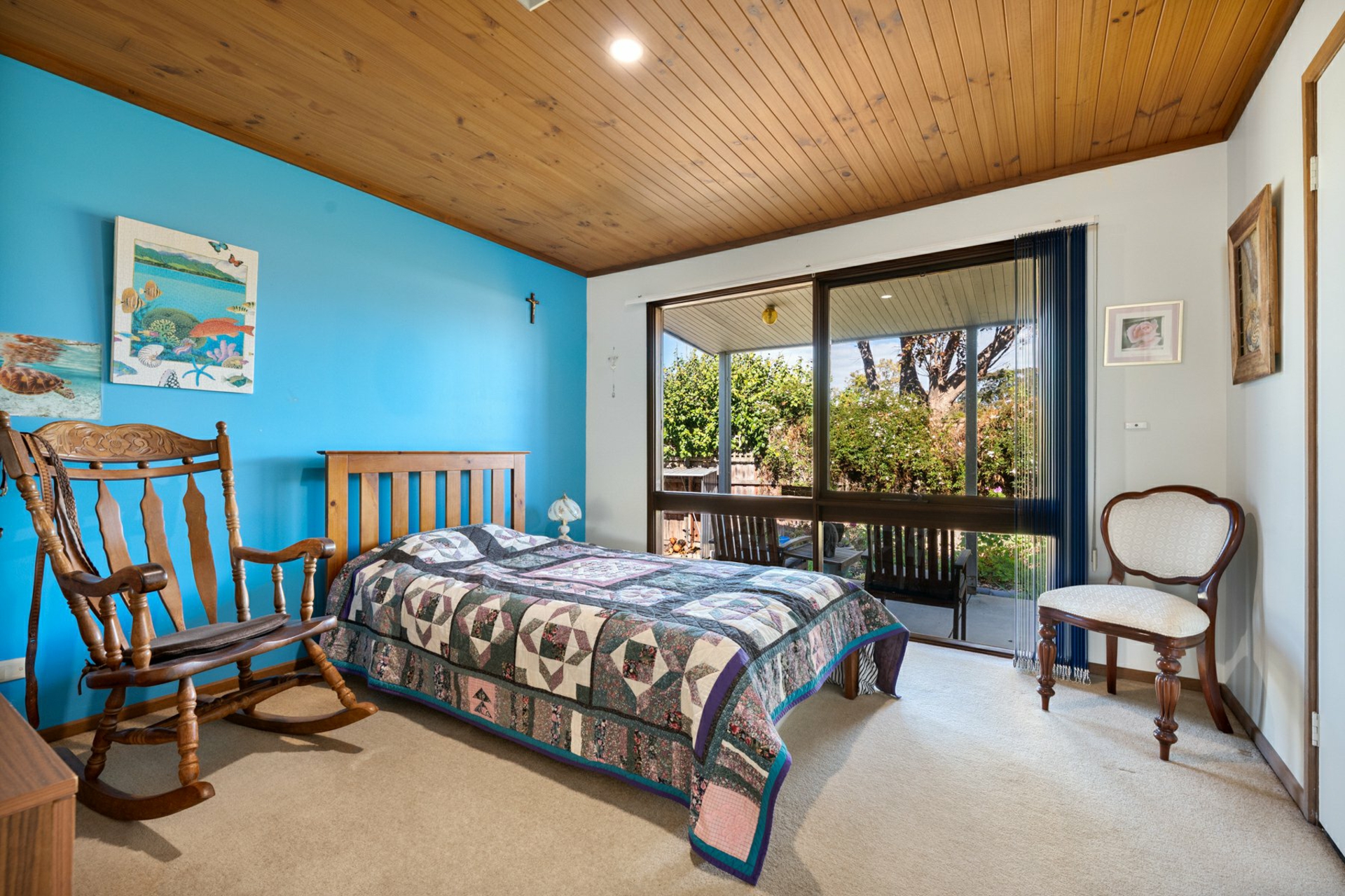 18 Rex Street — photo 10 of 19