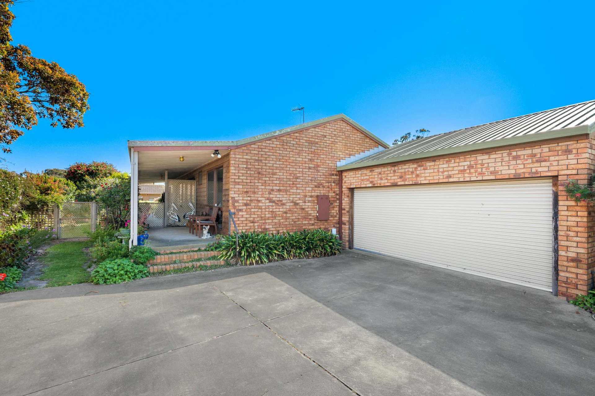 18 Rex Street — photo 18 of 19