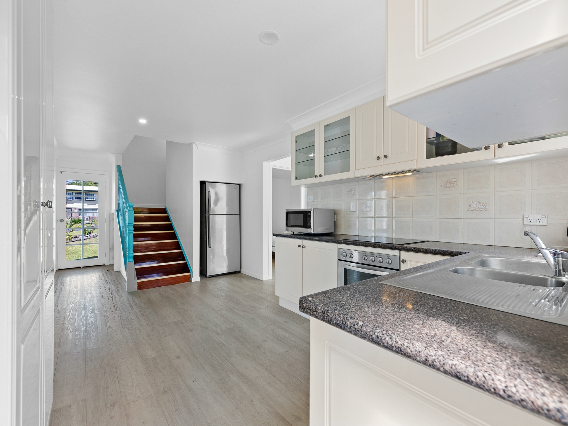 9 Montague Avenue — photo 12 of 20