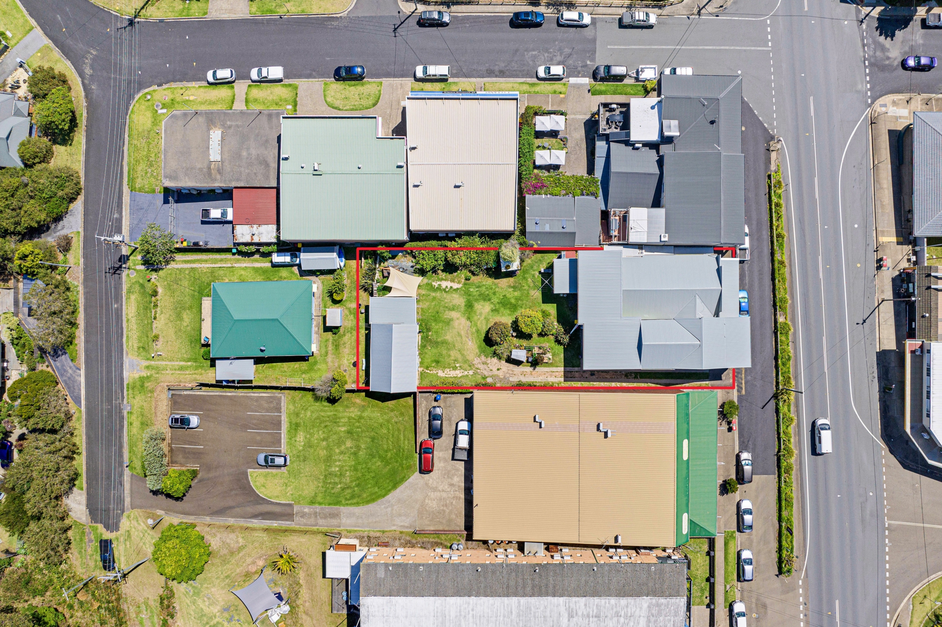 122 Wagonga Street — photo 5 of 22
