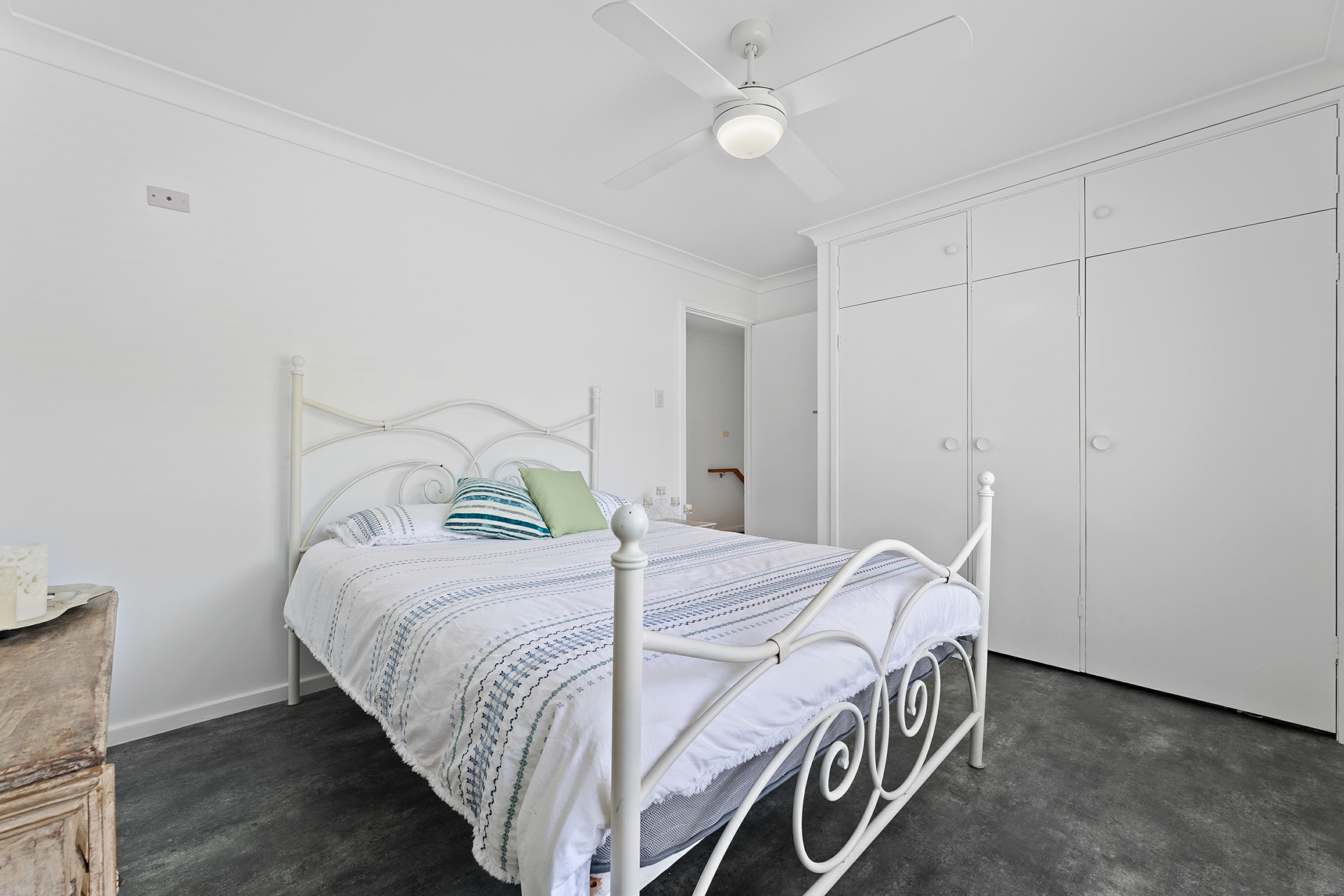 27 Barker Parade, NAROOMA