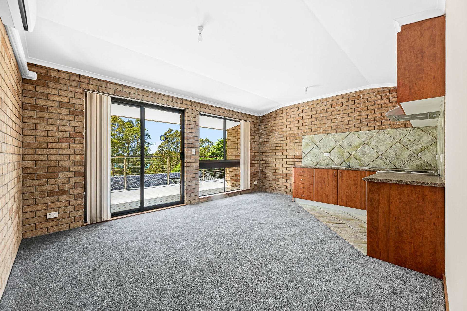 2/1 Woodbury Road, NORTH NAROOMA