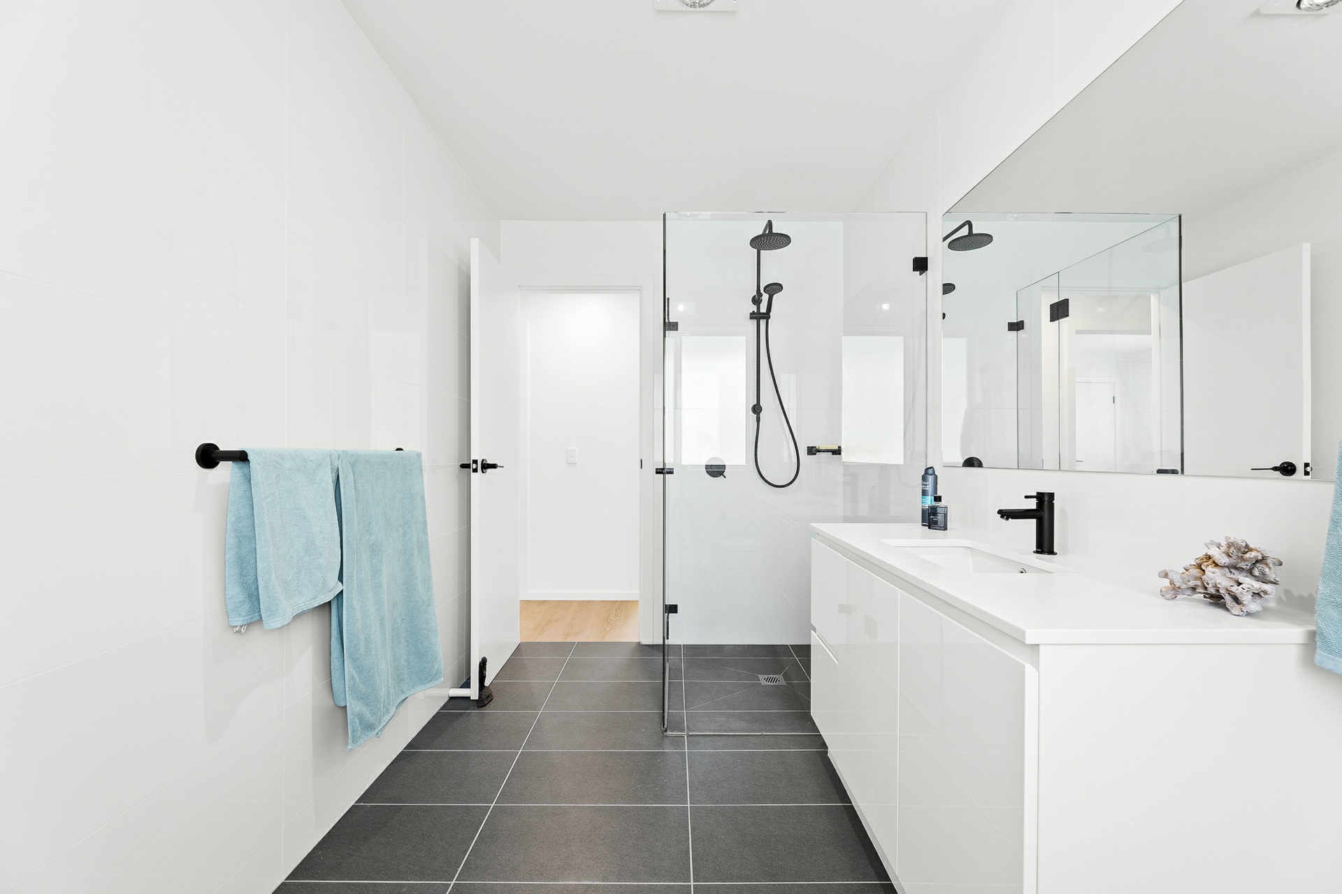 12 Yellowfin Close, NAROOMA