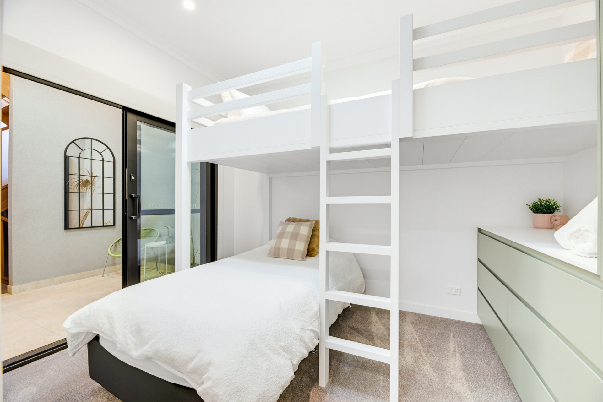 73 Dalmeny Drive — photo 12 of 30
