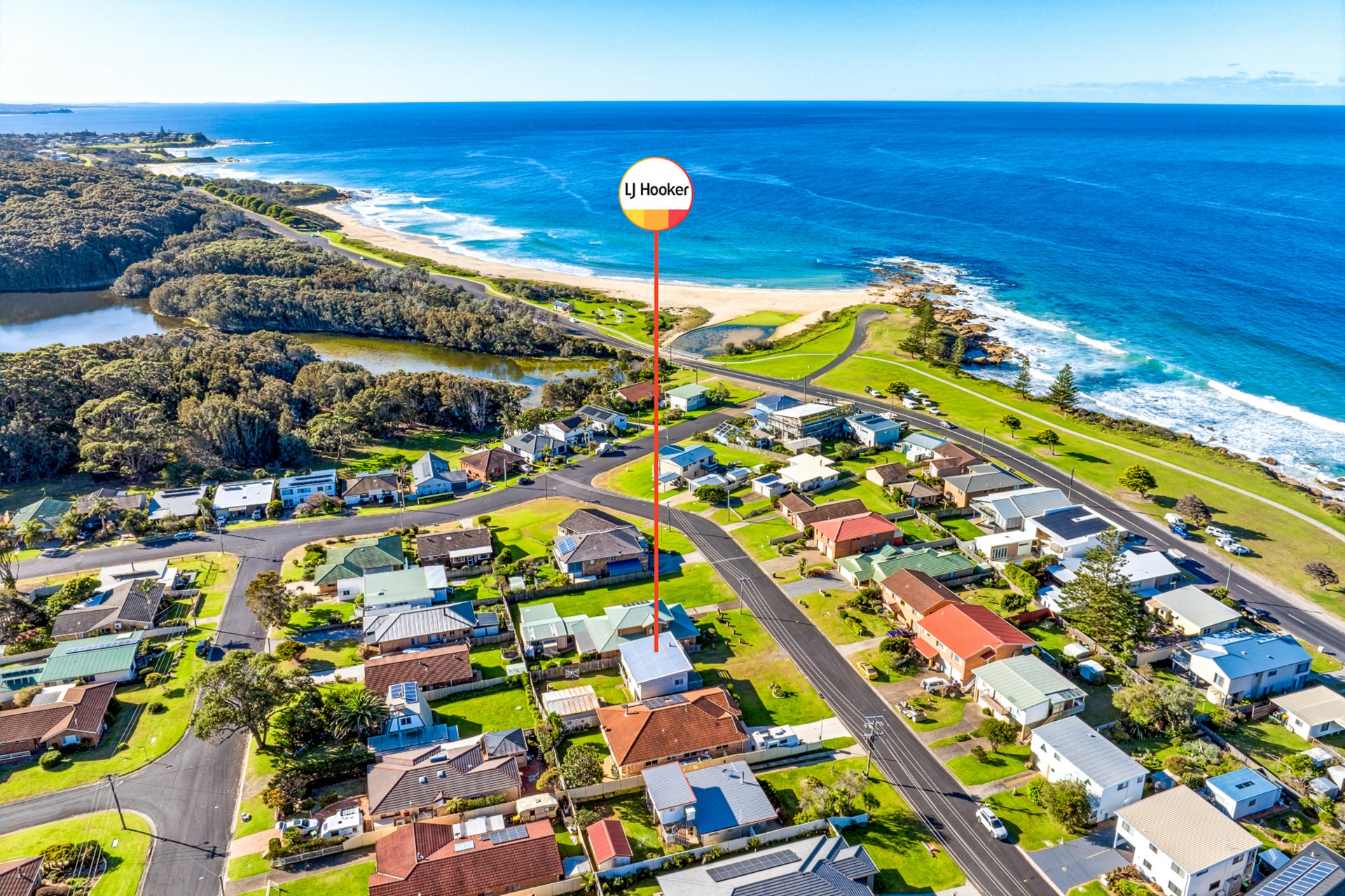 9 Kianga Parade — photo from LJ Hooker Narooma