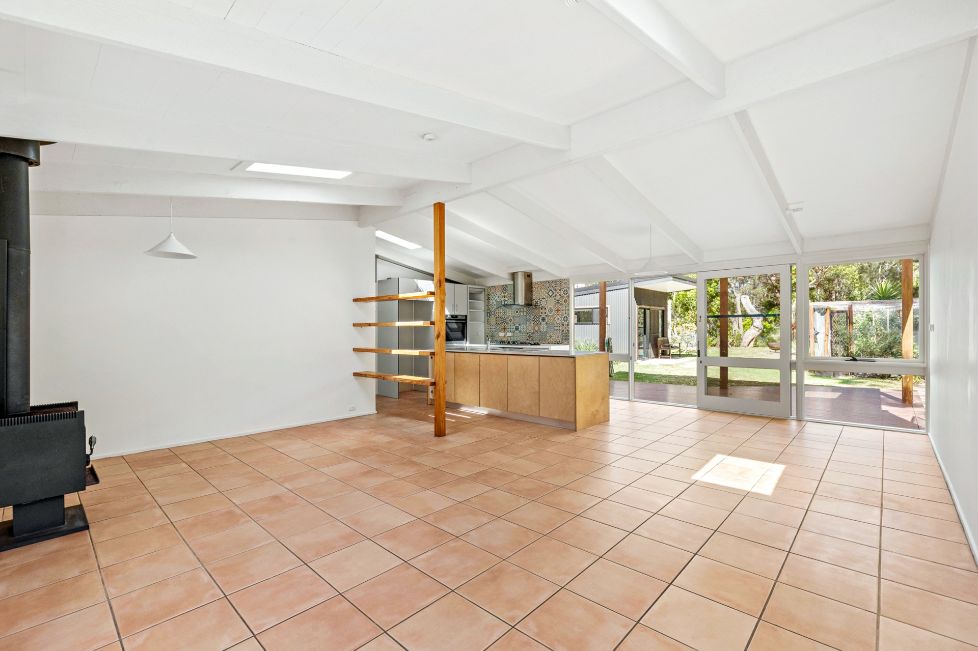 646 Congo Road — photo 4 of 30