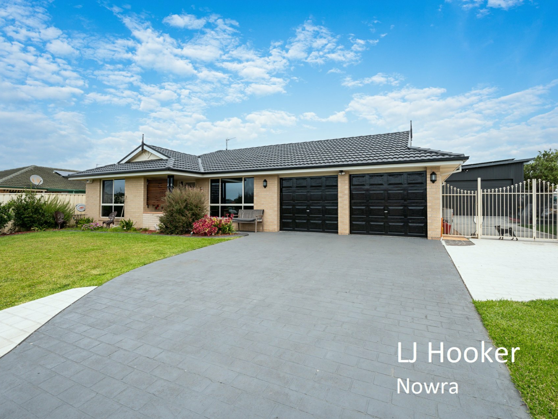 26 Guinea Flower Crescent, Worrigee