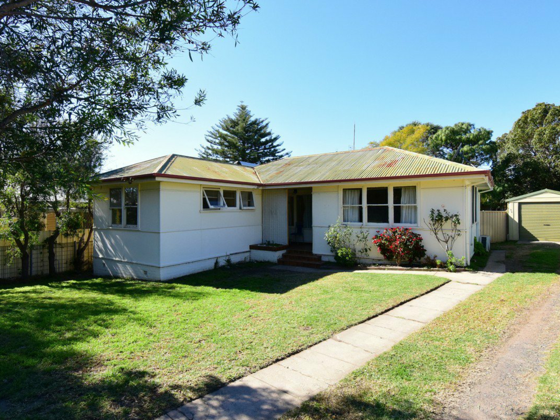 20 Young Avenue, Nowra