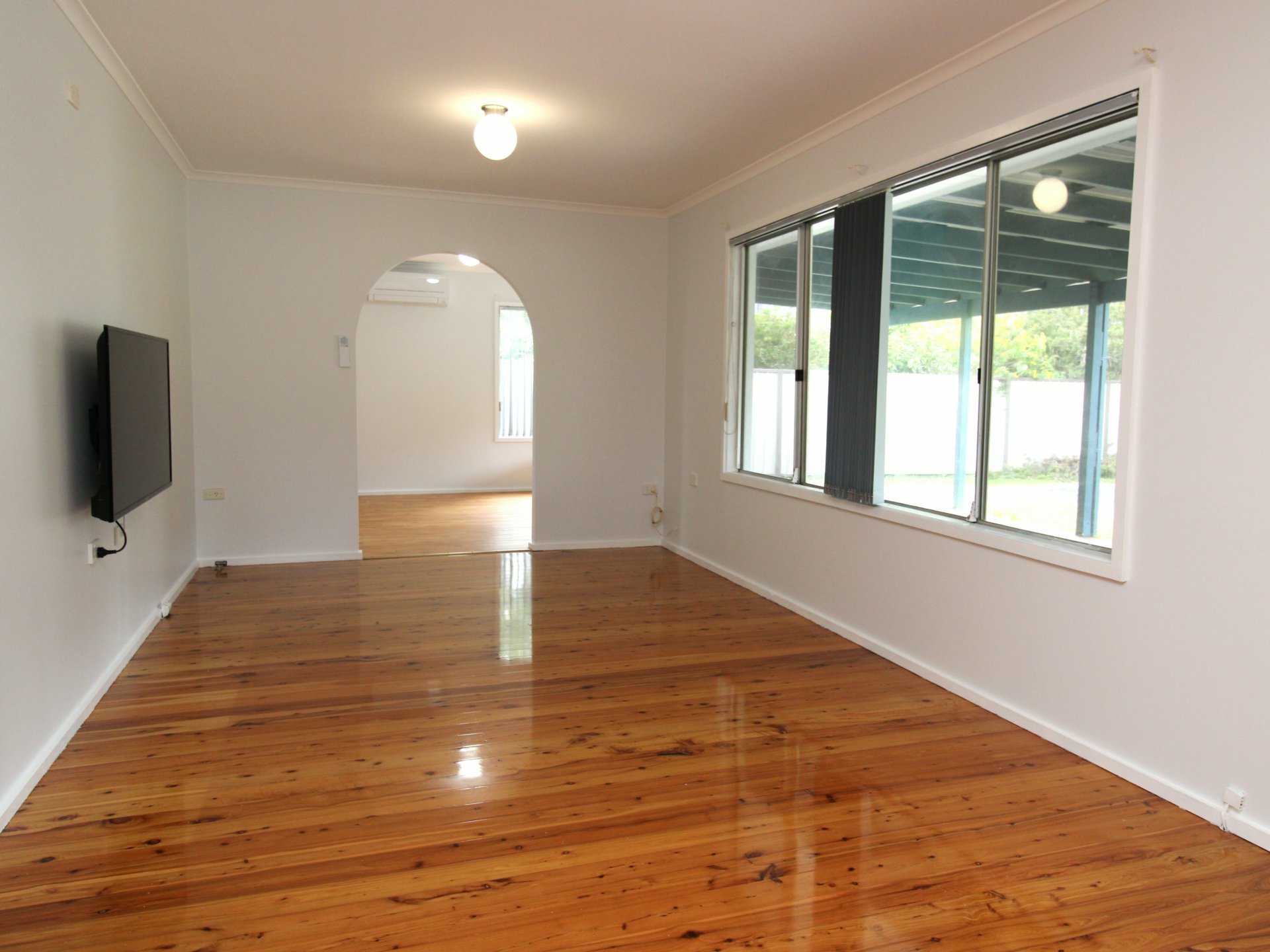 27 Prince Edward Avenue, CULBURRA BEACH