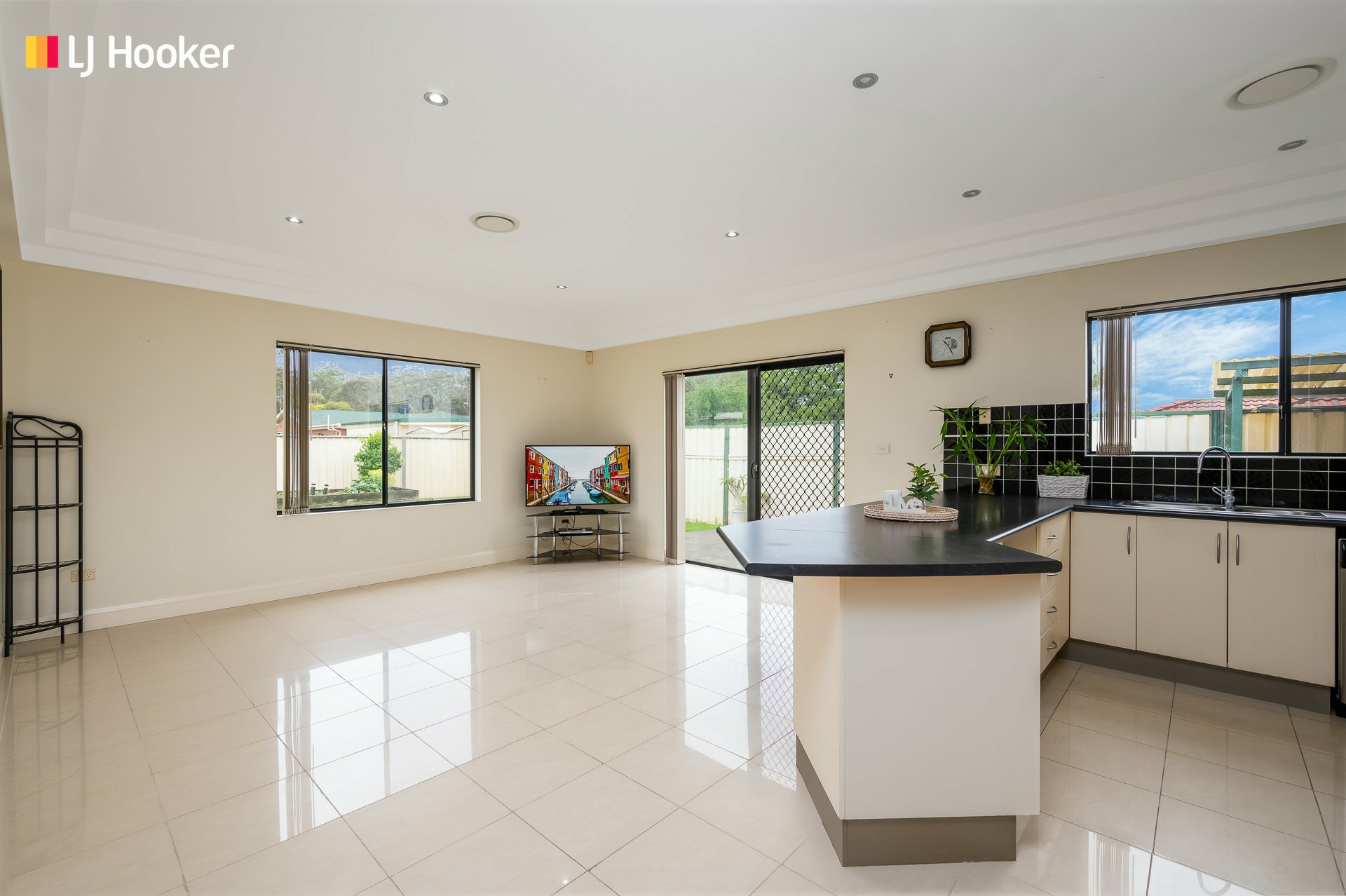 15 Emmett Street, CALLALA BAY