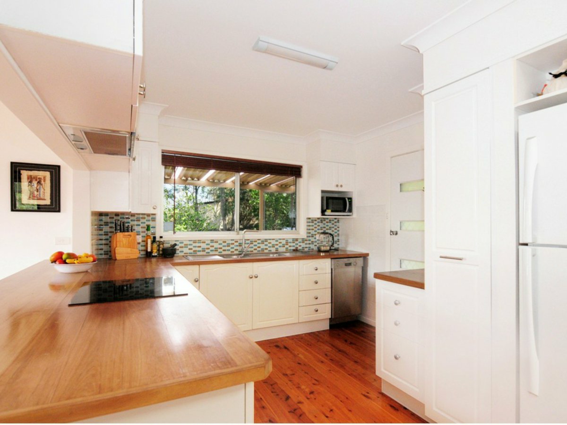 21 Tallayang Street Bomaderry NSW House for Sale LJ Hooker