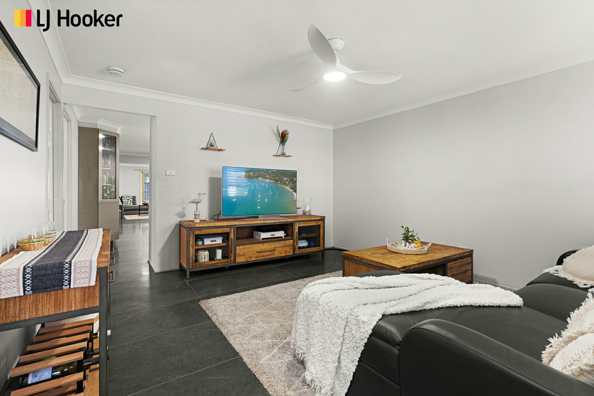 17 Stott Crescent, CALLALA BAY