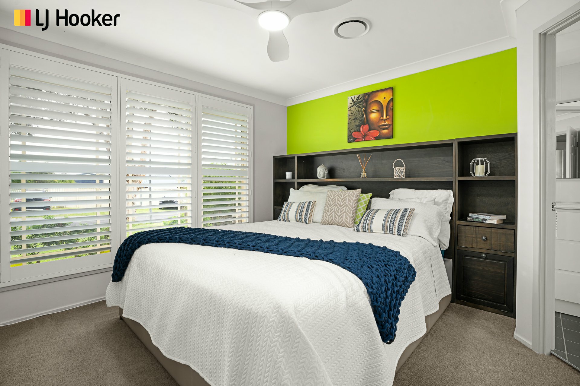 17 Stott Crescent, CALLALA BAY