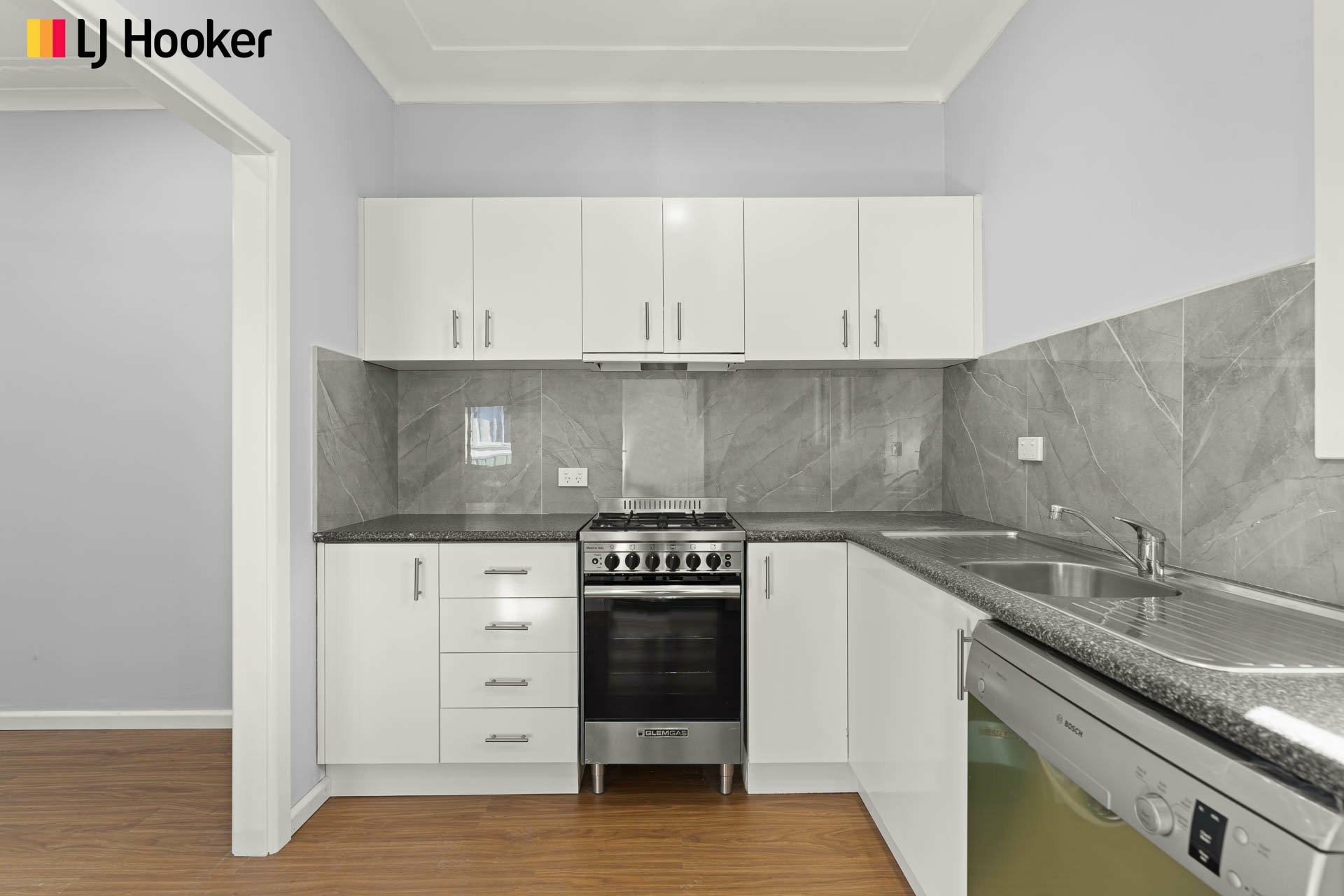9 South Street, GREENWELL POINT