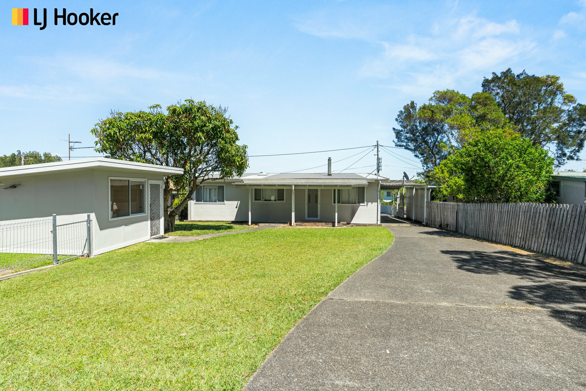 32 Gerringong Street — photo 16 of 25