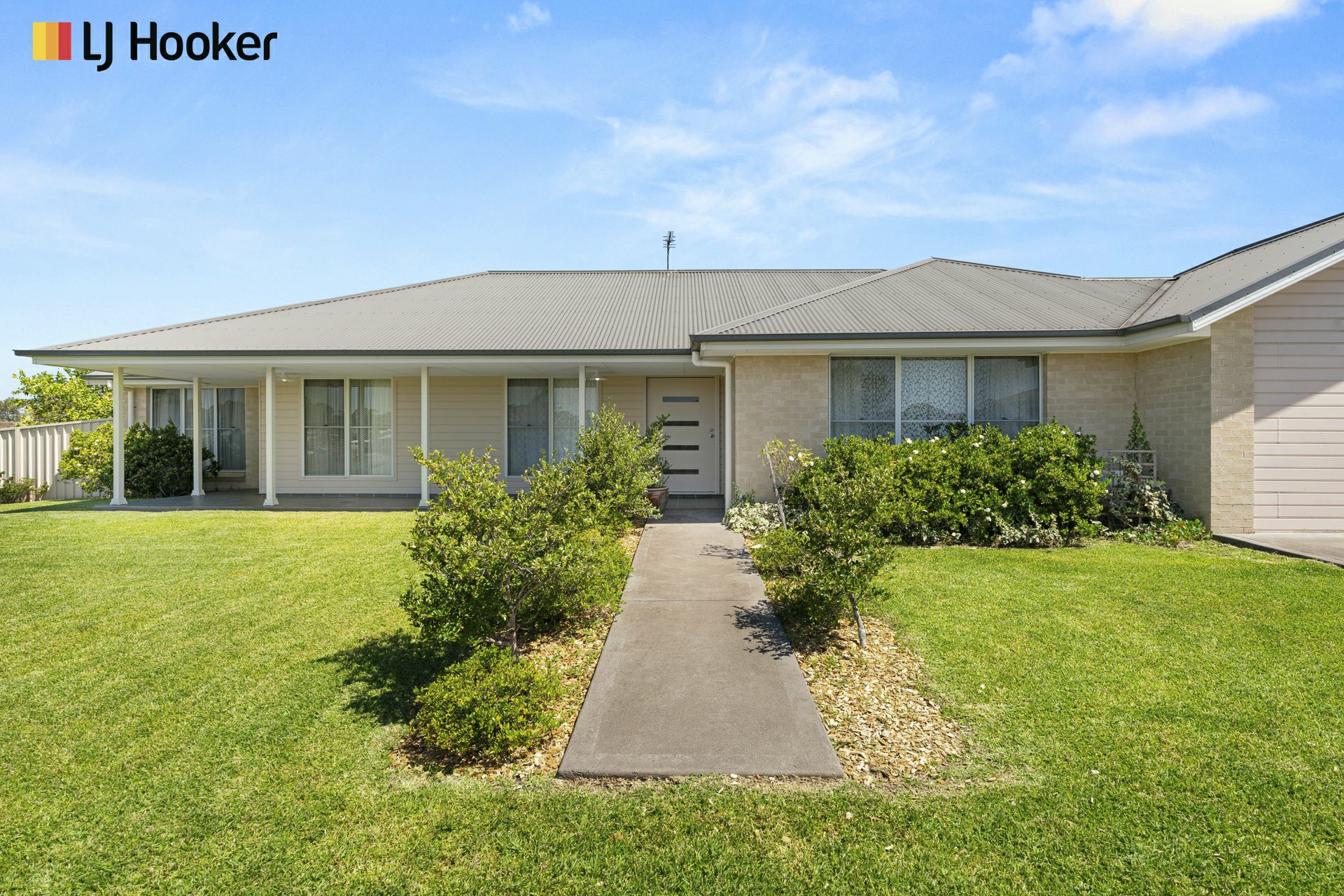 1 Blue Bell Way — photo from LJ Hooker Nowra