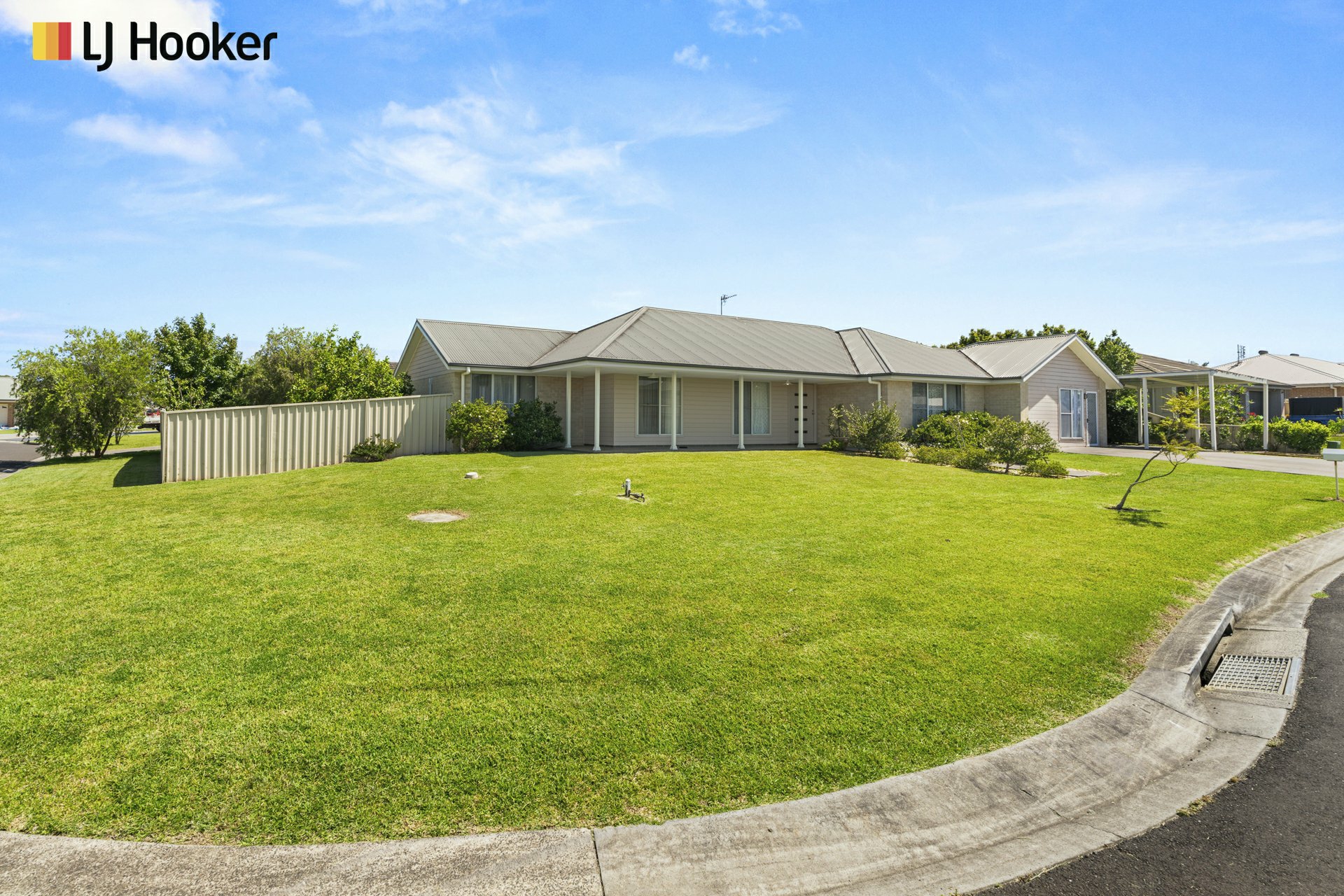 1 Blue Bell Way — photo 4 of 22
