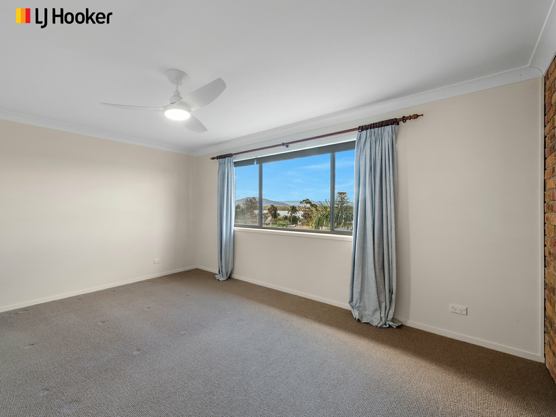 28 Comarong Street — photo 9 of 17