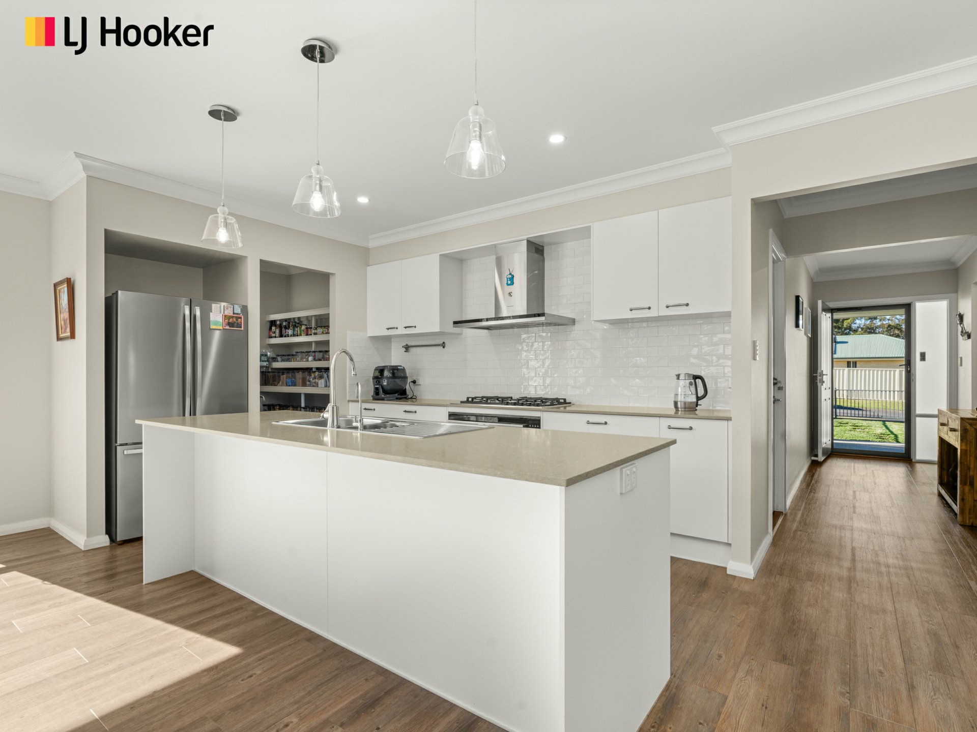 25 Hunter street — photo 4 of 18