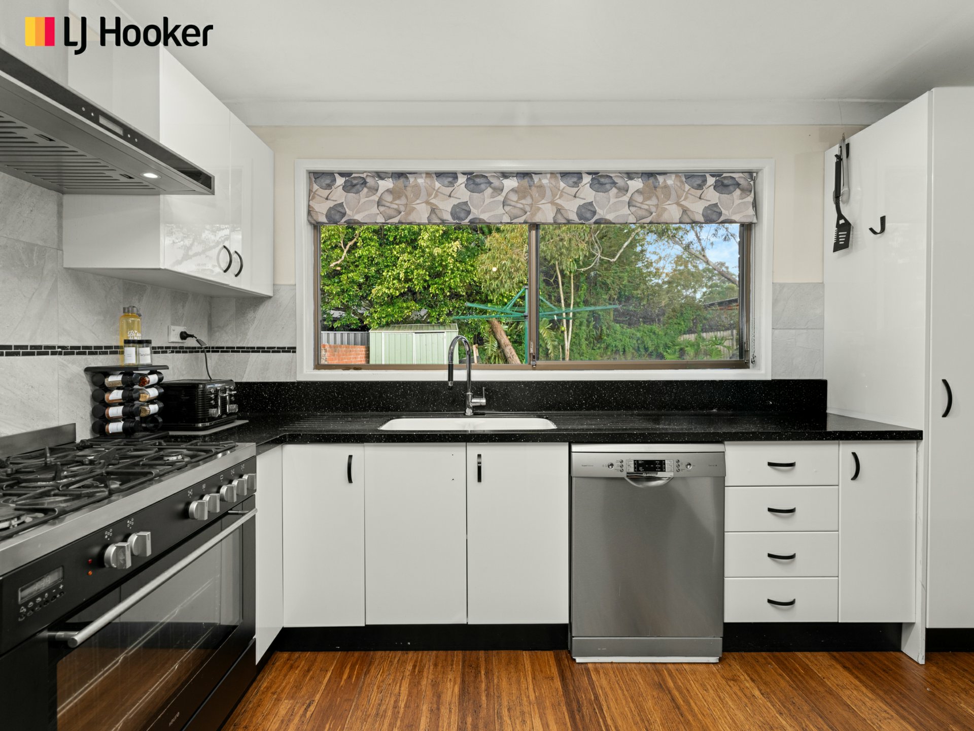 2 Kerwick Close — photo 4 of 14