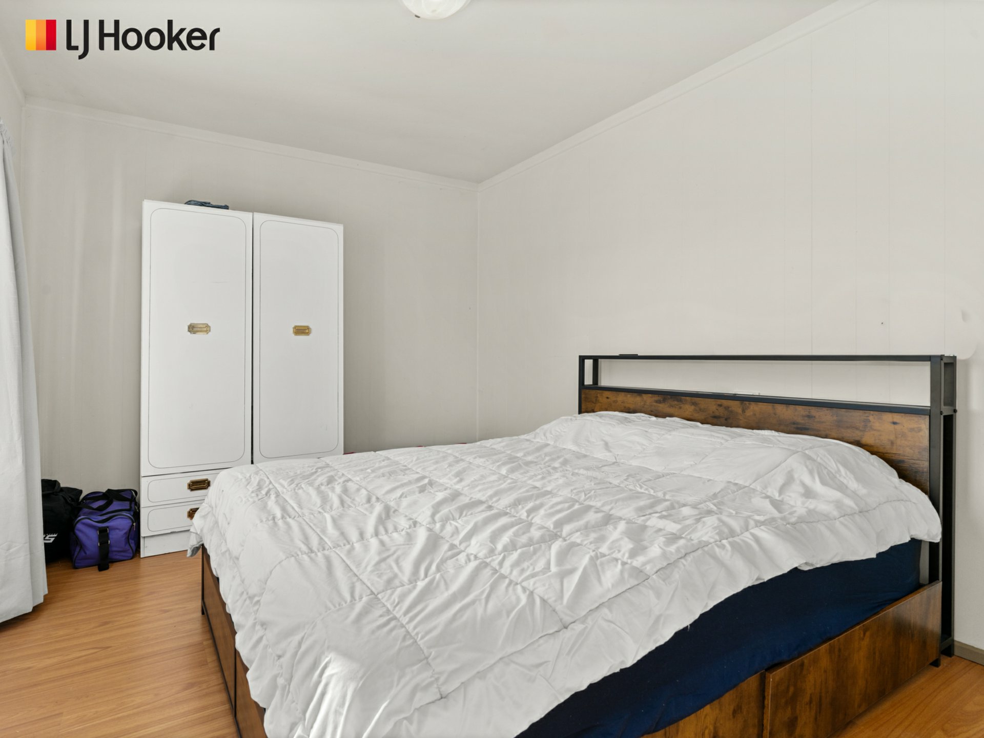 70 Greens Road — photo 7 of 11