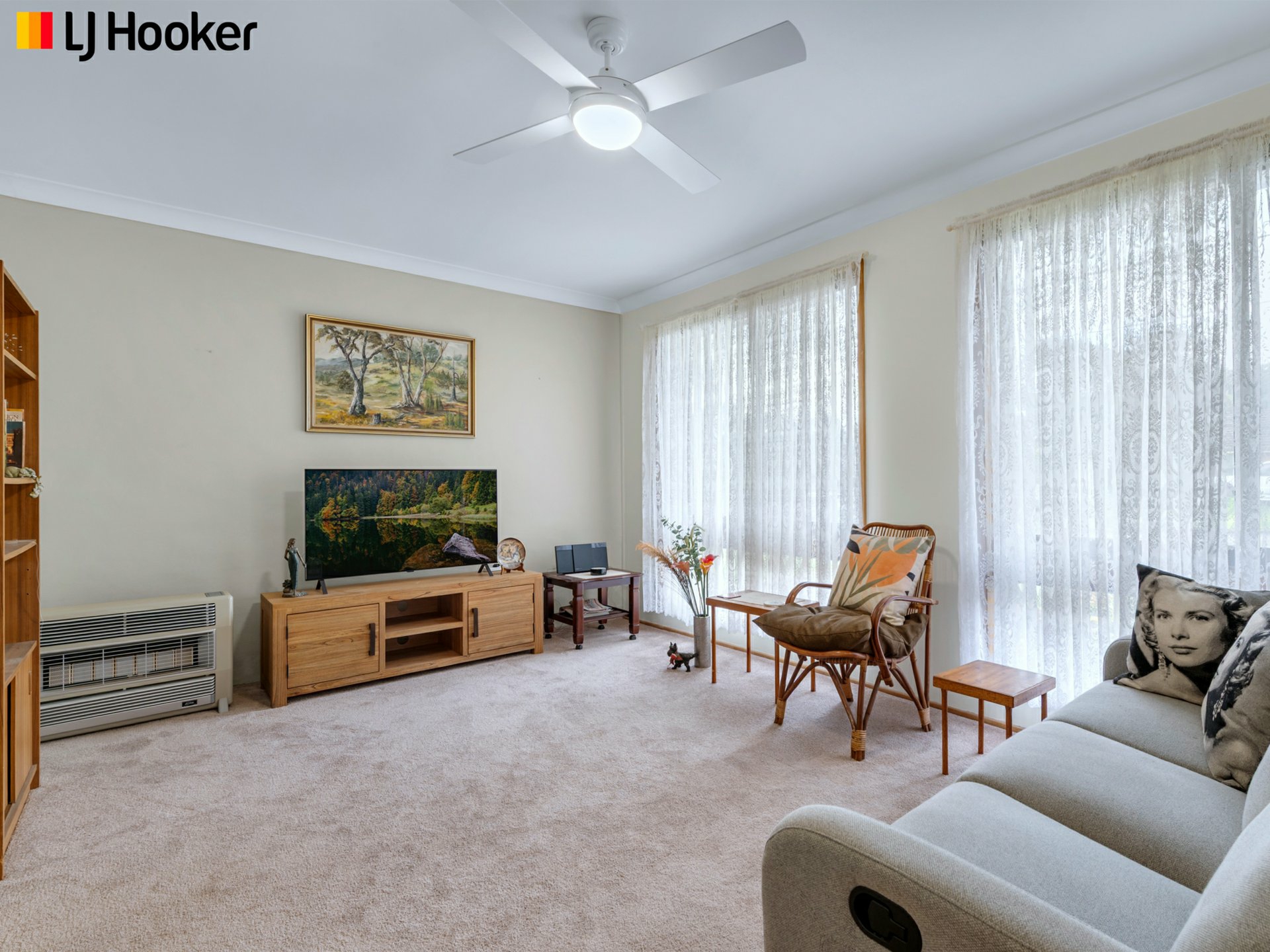 15 Bunderra Drive — photo 3 of 14
