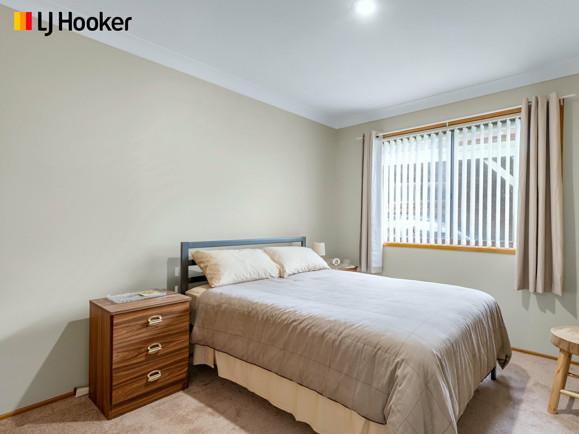 15 Bunderra Drive — photo 8 of 14