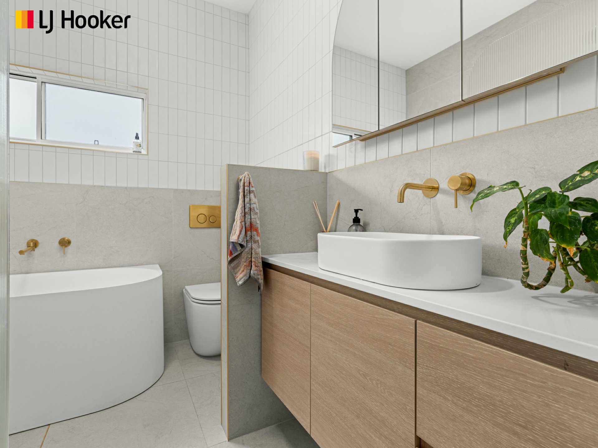 33 Gerringong Street — photo 9 of 30