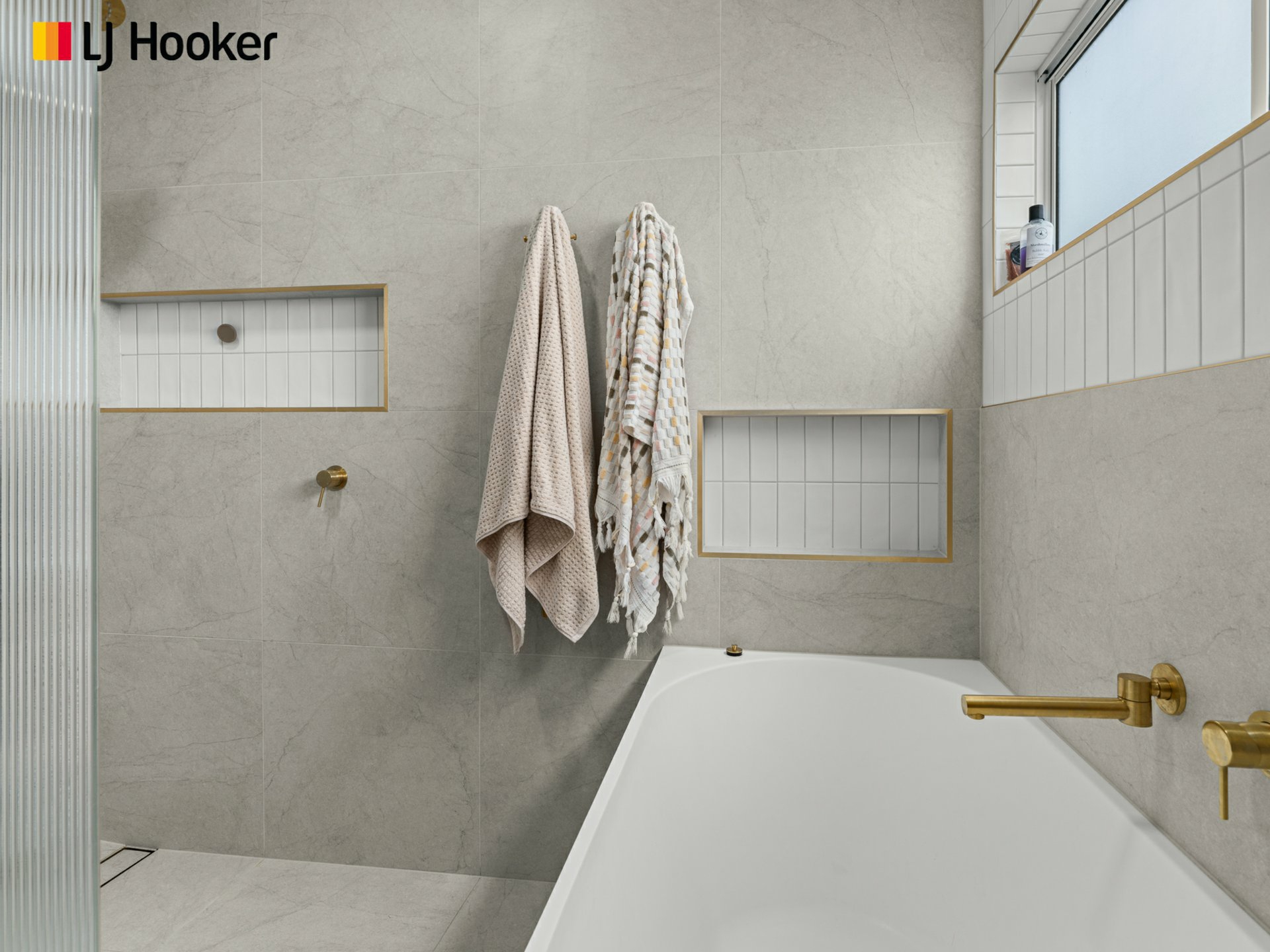 33 Gerringong Street — photo 10 of 30