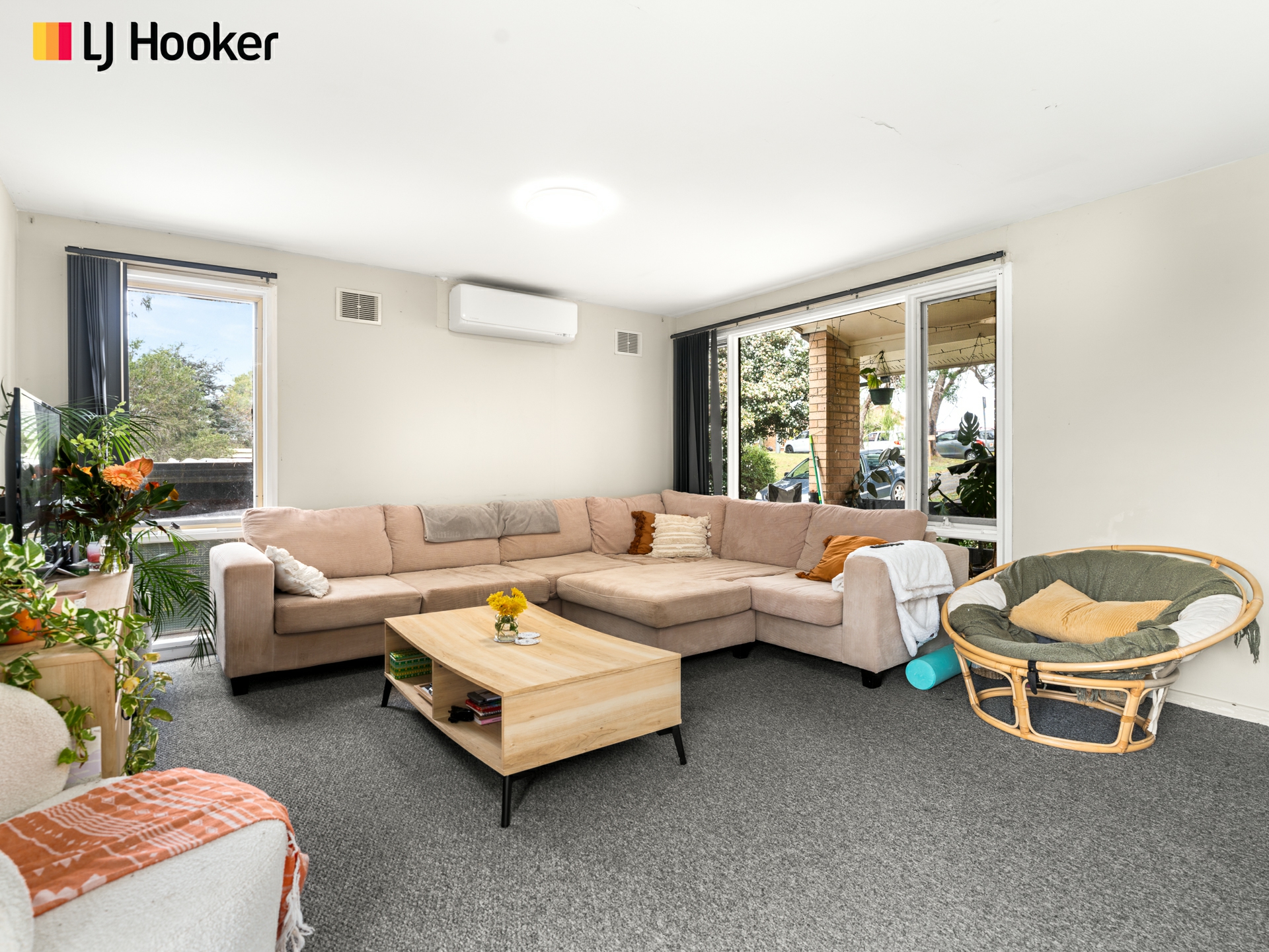 52 Wondalga Crescent — photo 4 of 18