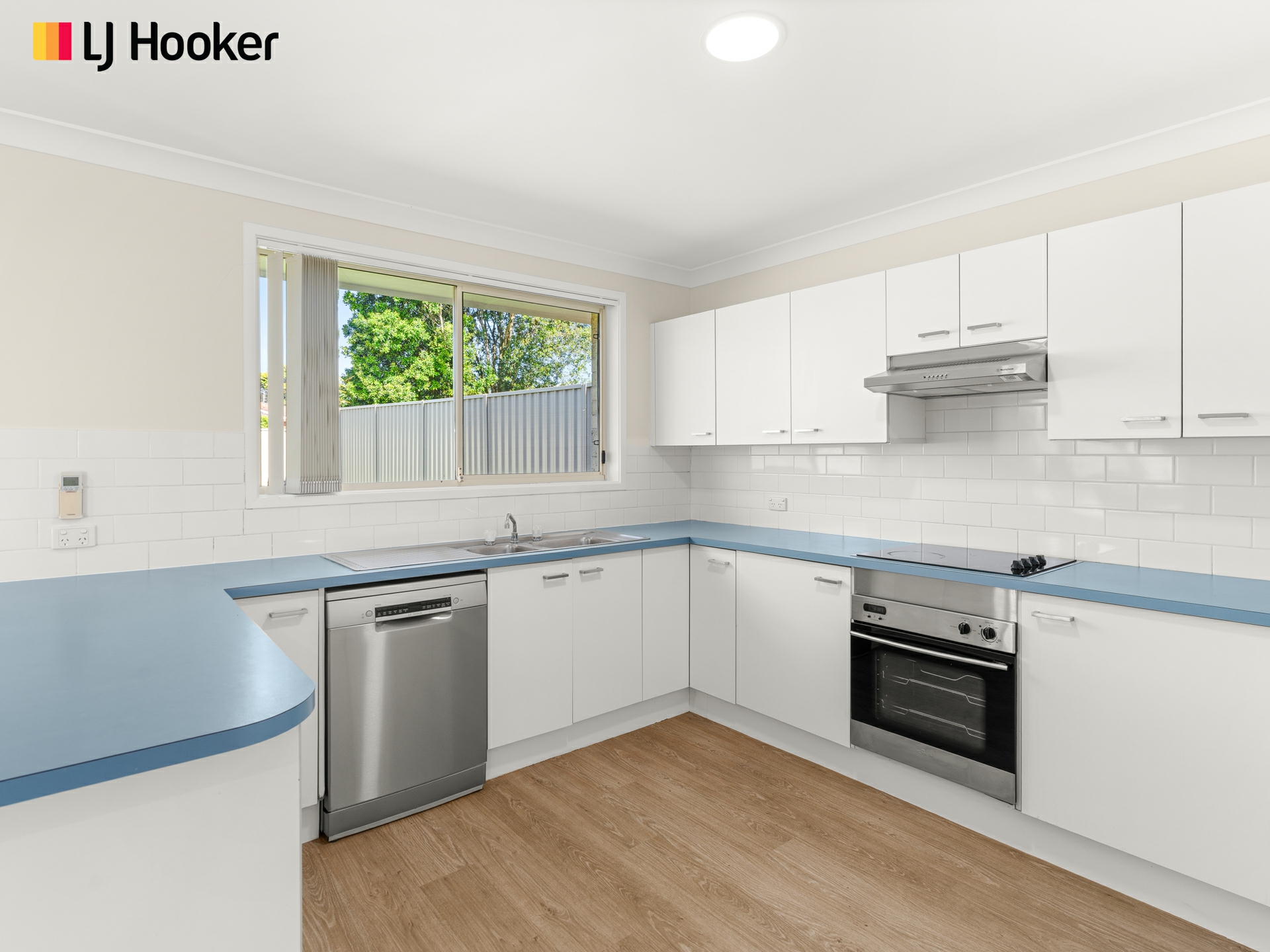 18 Allison Avenue — photo 2 of 15