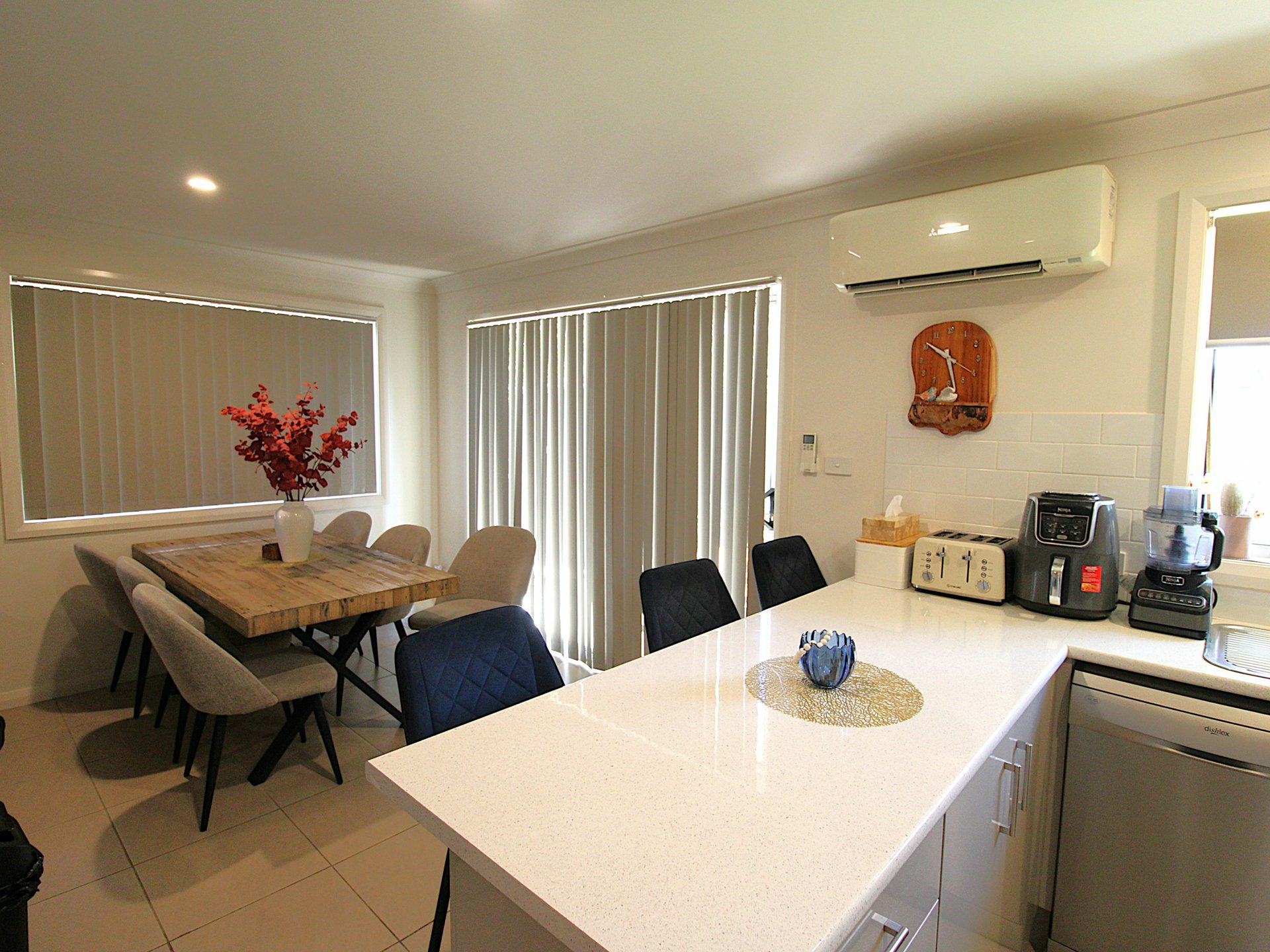 6/57 Hillcrest Avenue — photo 10 of 14
