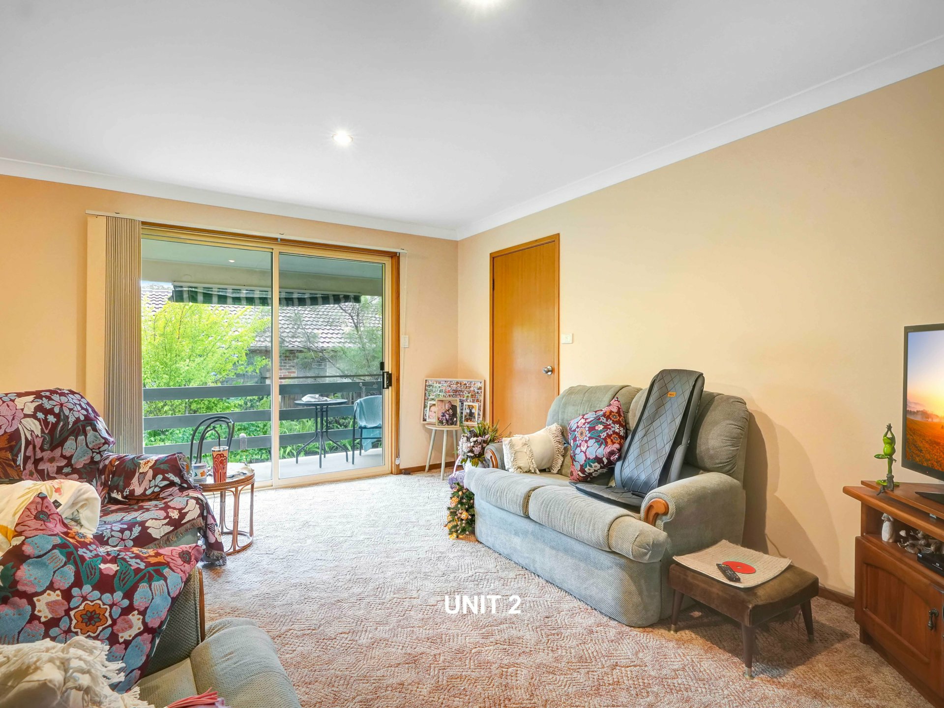 Unit 2/1 Ilinga Close — photo 2 of 6