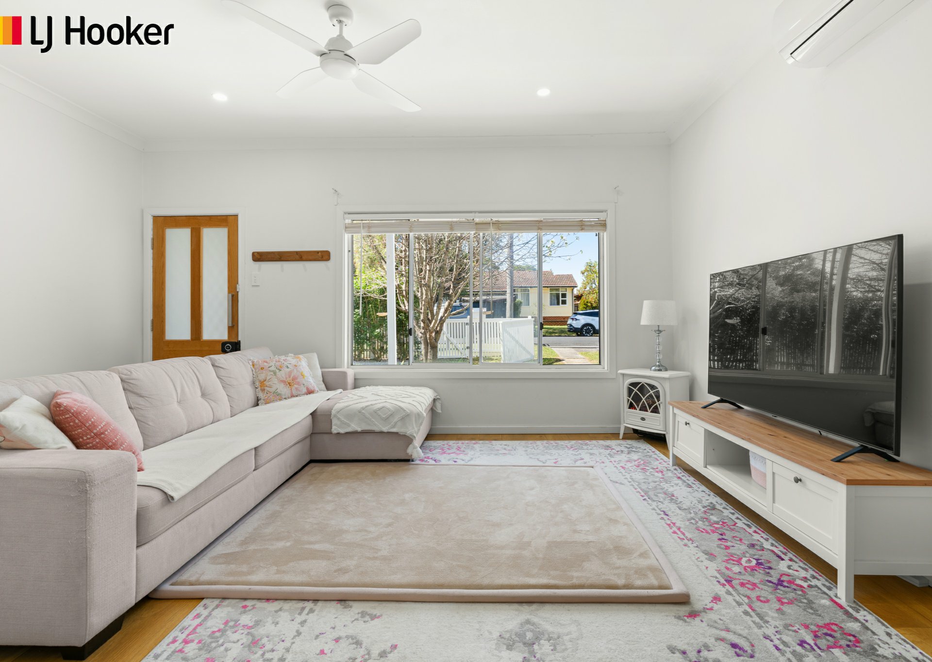 27 Brinawarr Street — photo 3 of 24