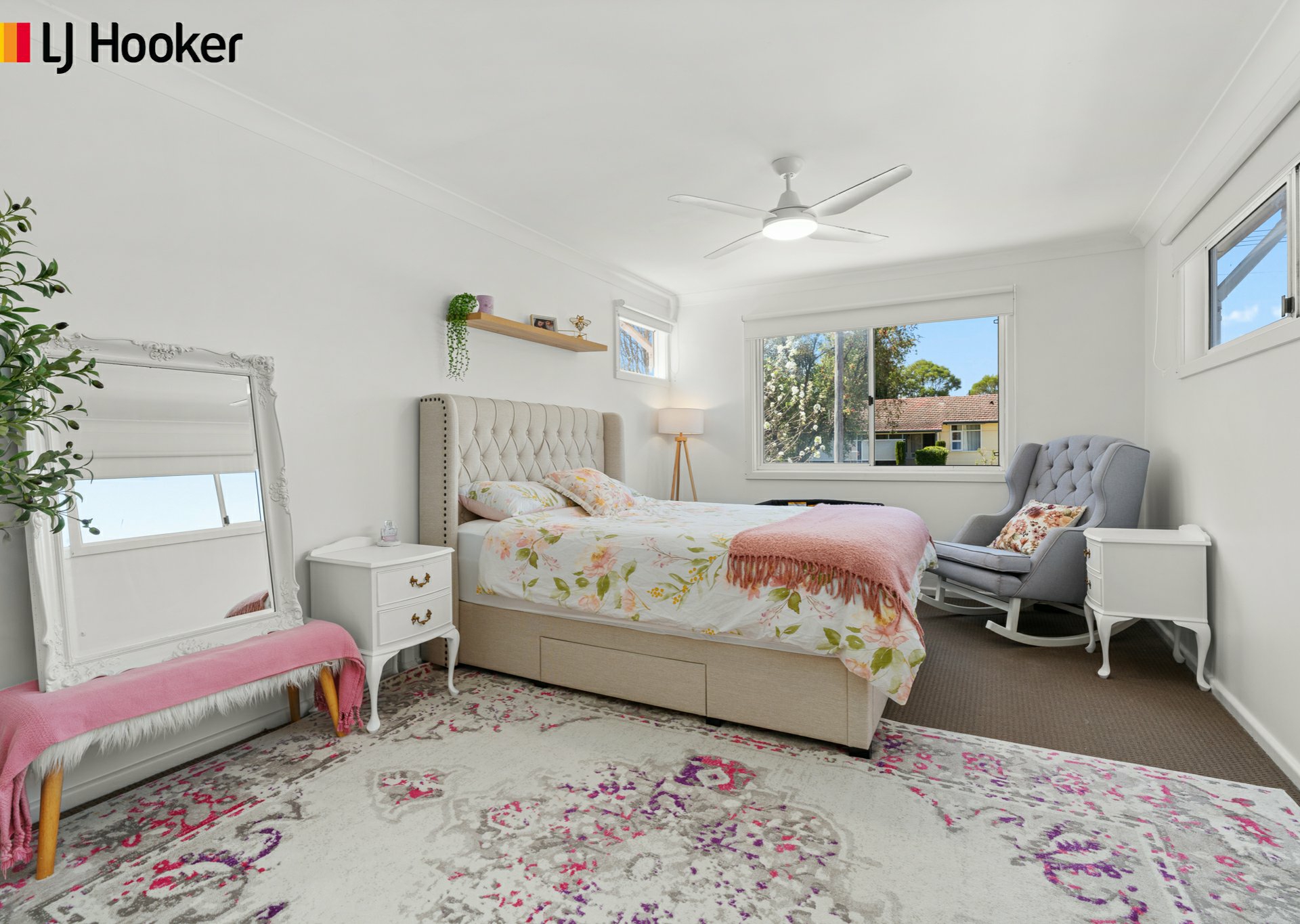 27 Brinawarr Street — photo 5 of 24