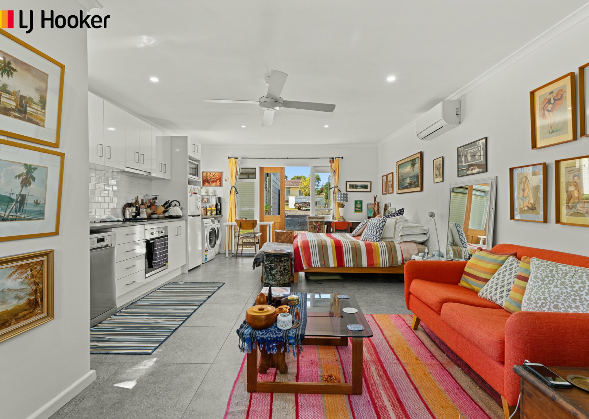 27 Brinawarr Street — photo 17 of 24