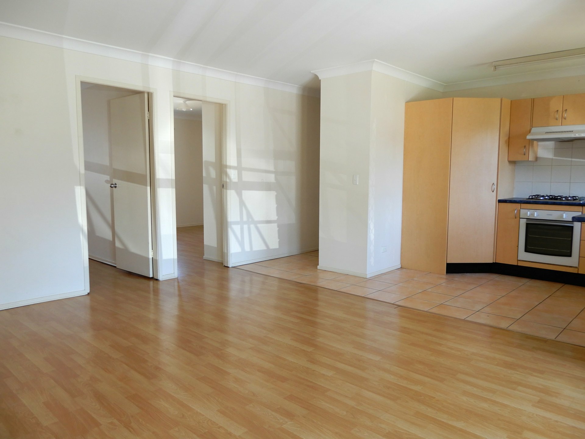 2/67 Albert Street — photo 2 of 8