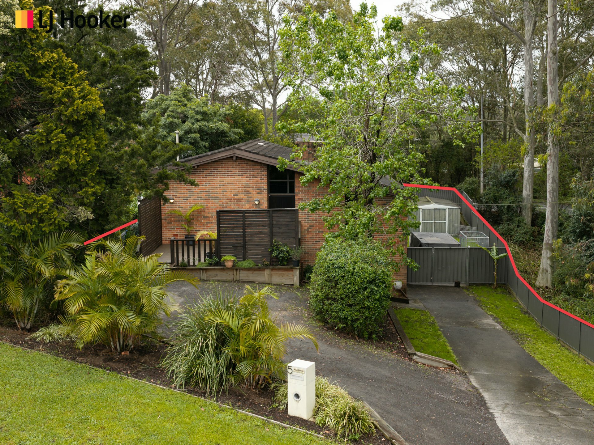 5 Elder Crescent — photo from LJ Hooker Nowra
