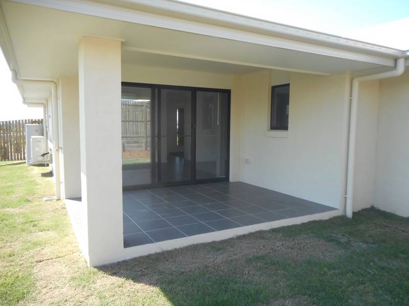 12 Gee Place, GRACEMERE