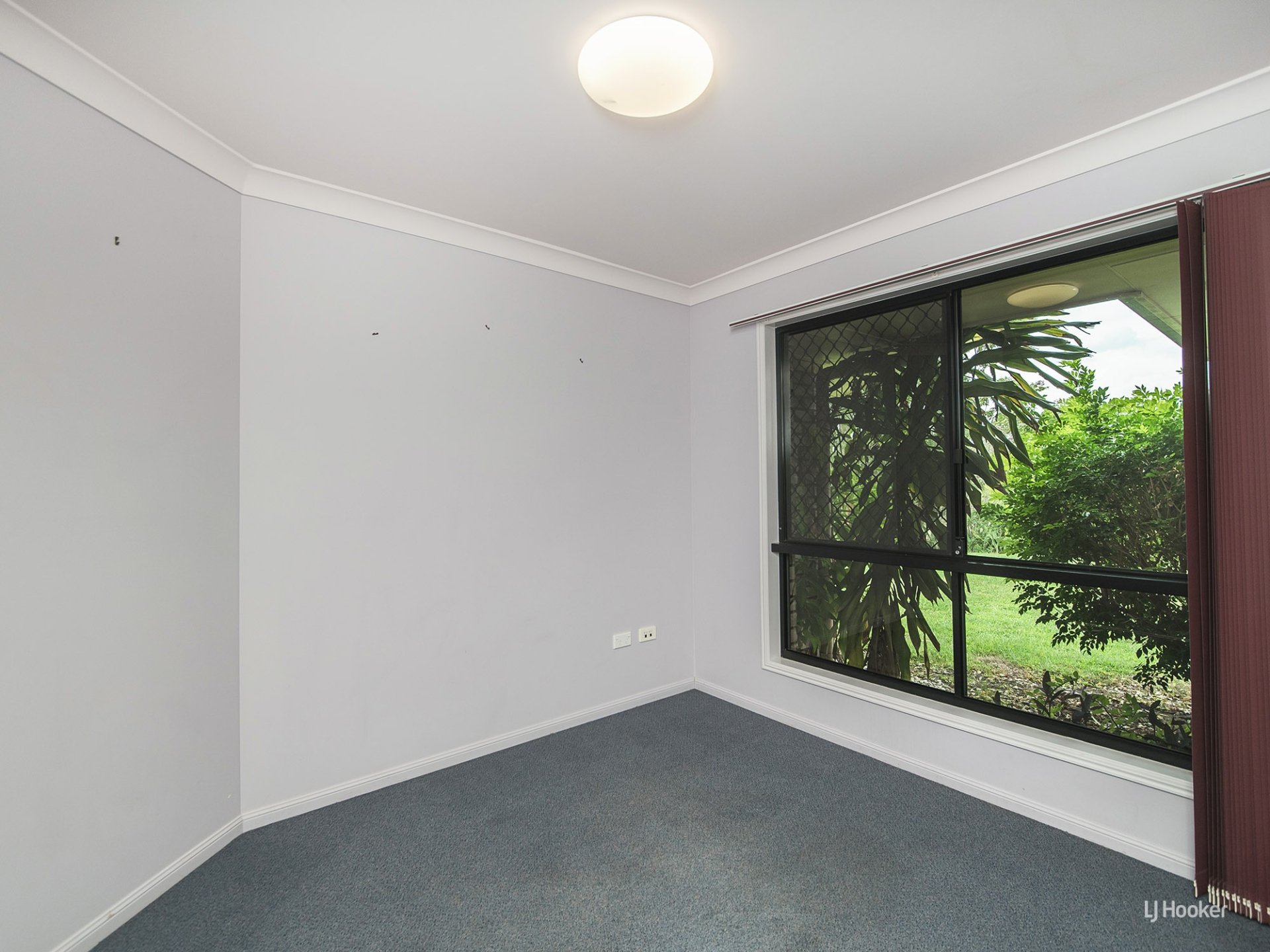 10-12 Mark Acton Close, ROCKYVIEW