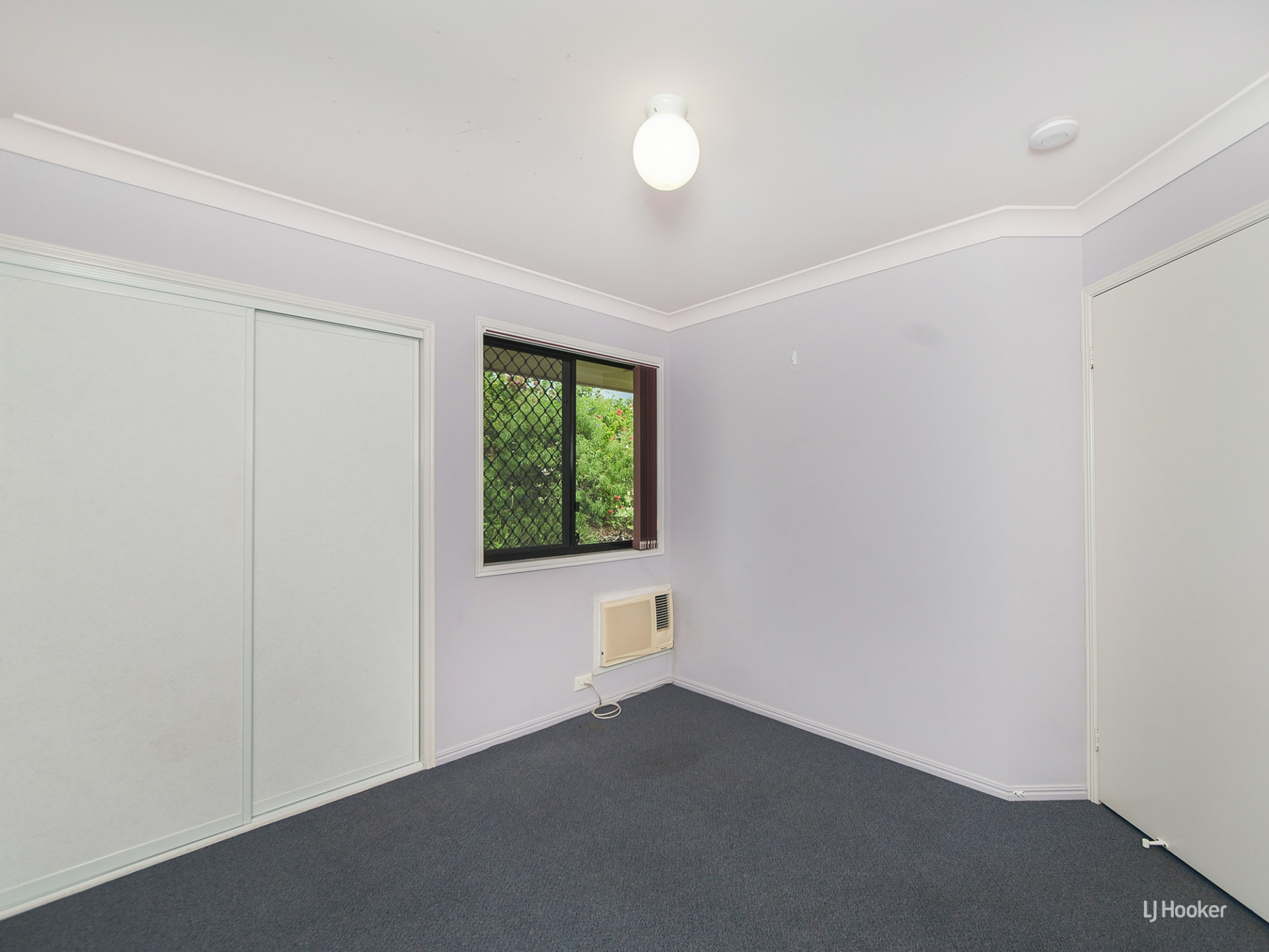 10-12 Mark Acton Close, ROCKYVIEW